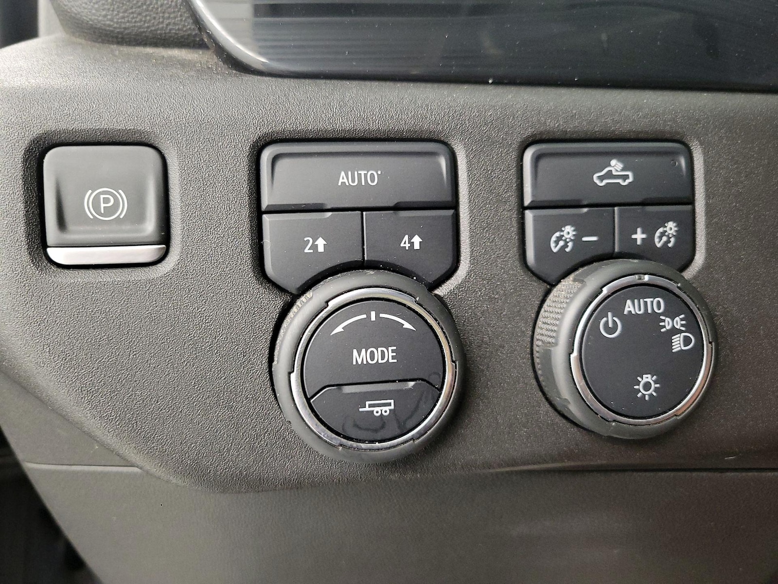 2022 Chevrolet Silverado 1500 LT - Photo 14