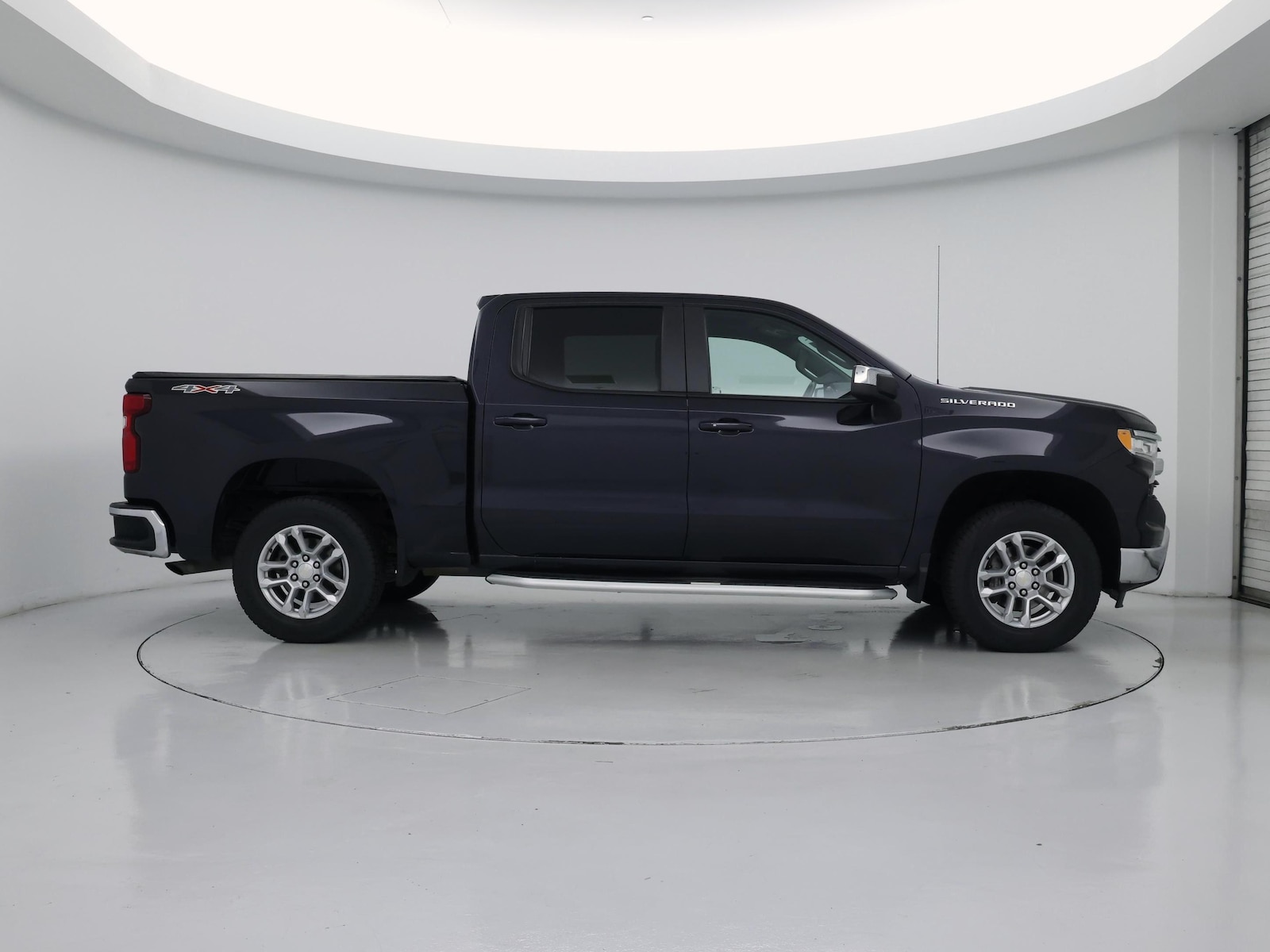 2022 Chevrolet Silverado 1500 LT - Photo 8