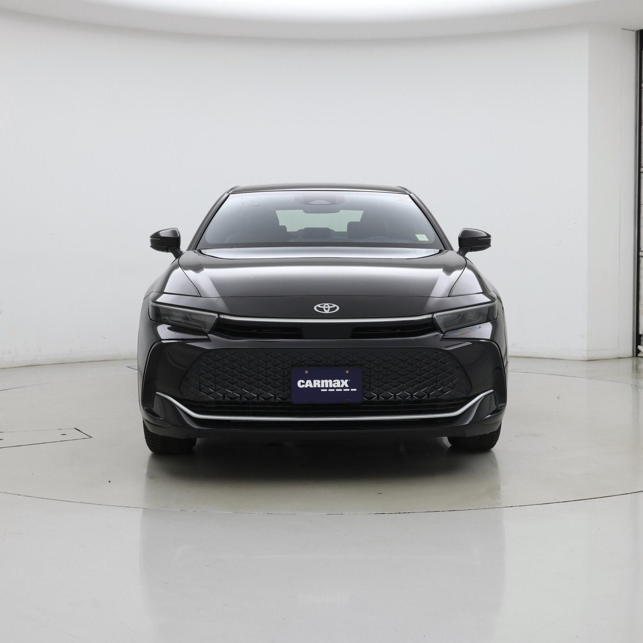 Thumbnail: 2023 Toyota Crown - 5
