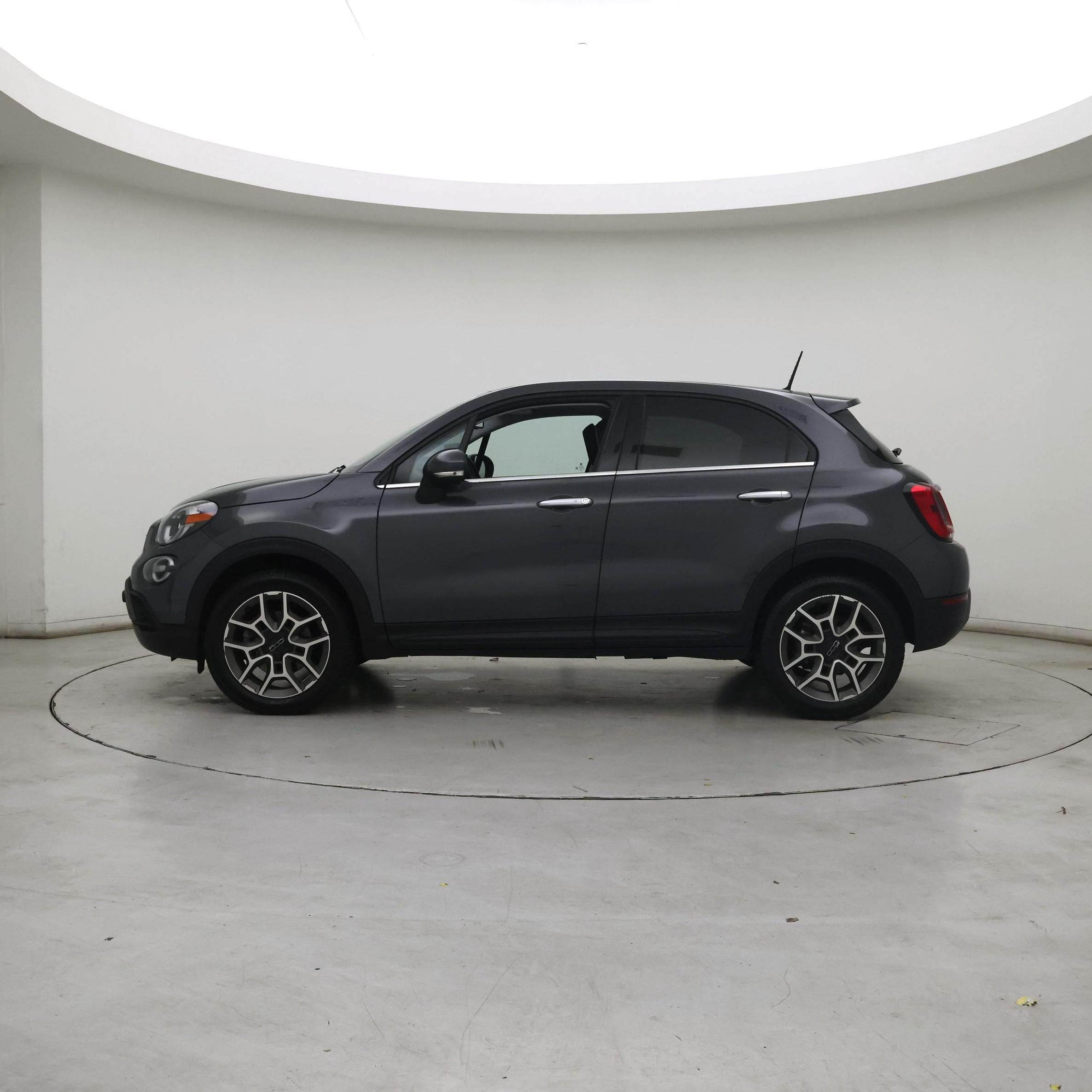 Thumbnail: 2021 Fiat 500X - 3