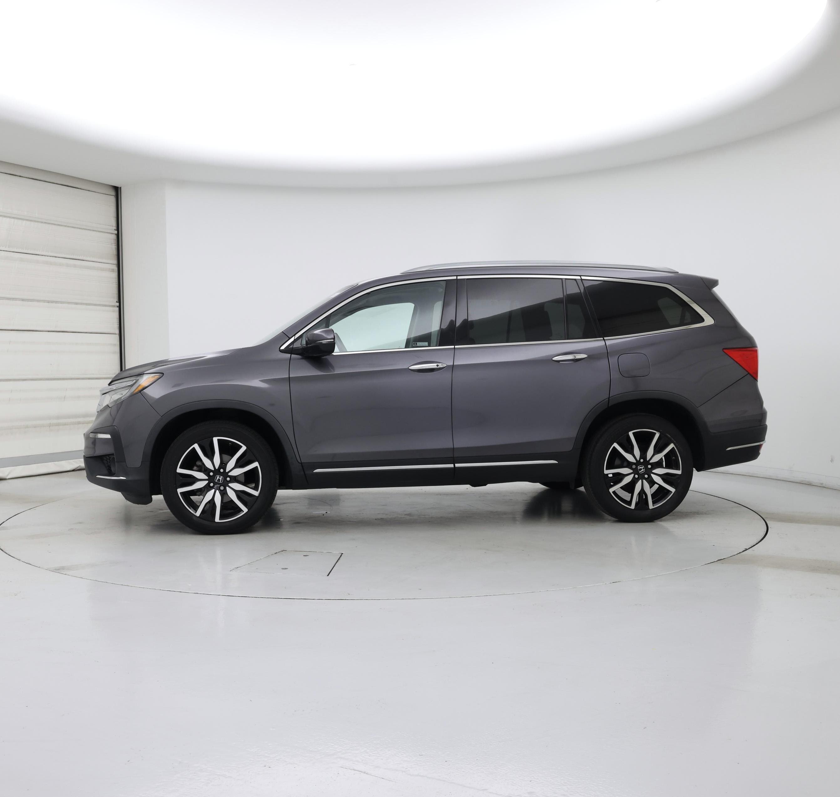 Thumbnail: 2020 Honda Pilot - 3