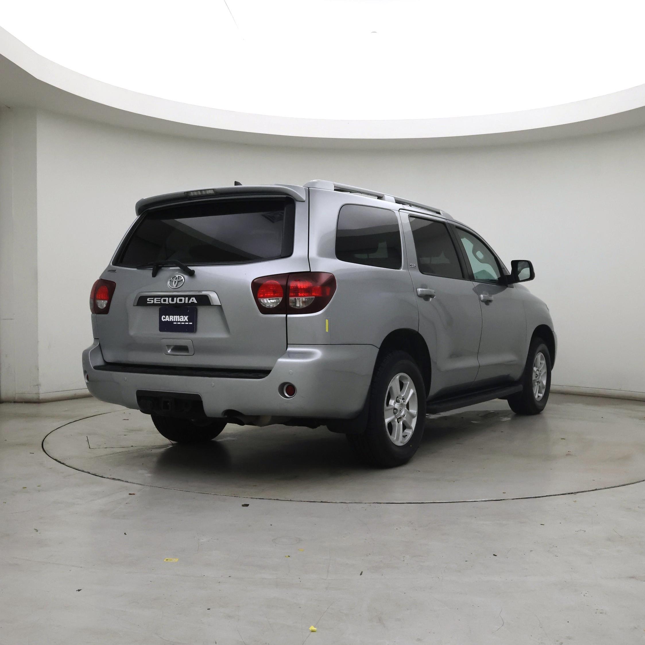Thumbnail: 2020 Toyota Sequoia - 8