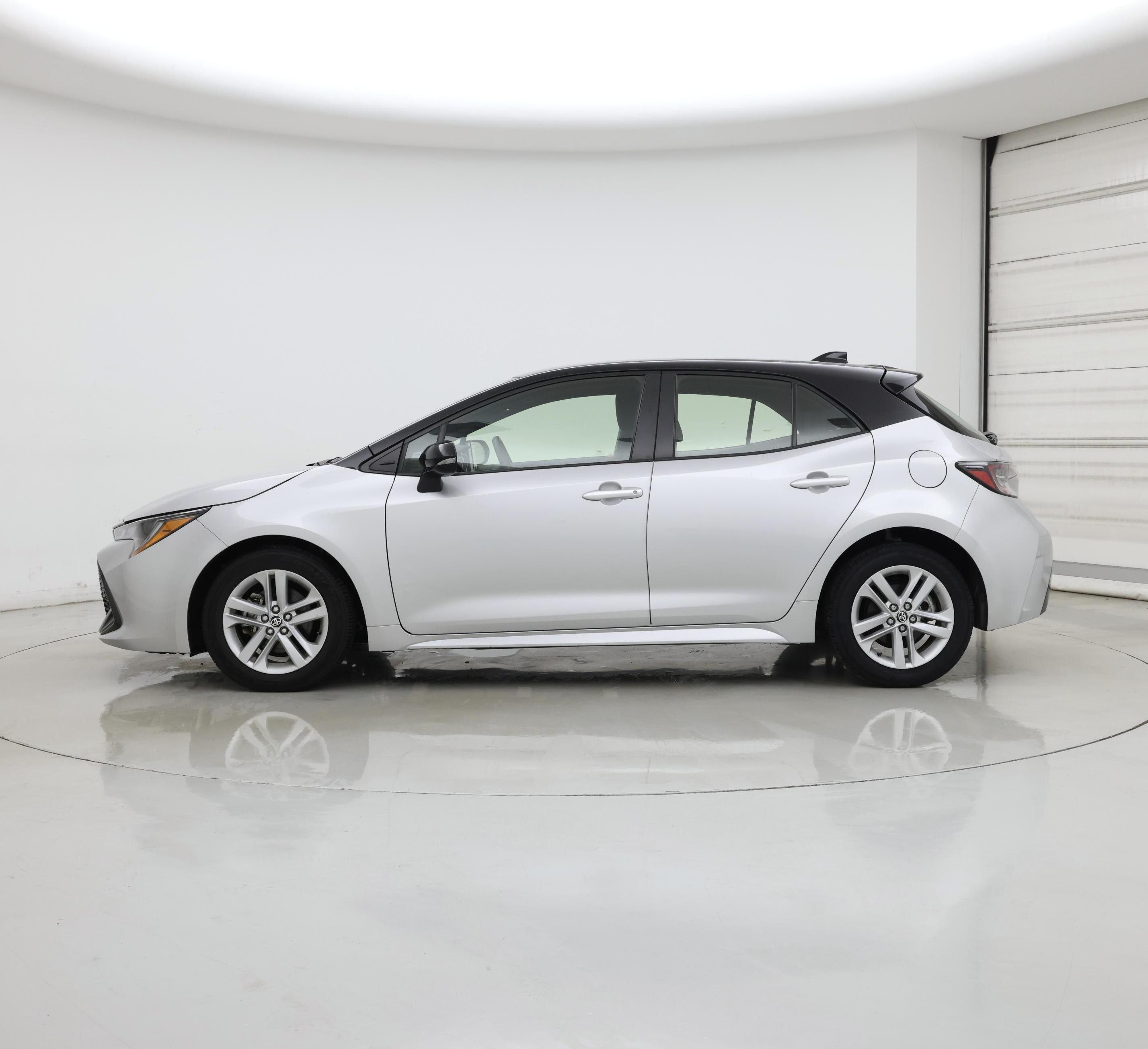 Thumbnail: 2021 Toyota Corolla - 3