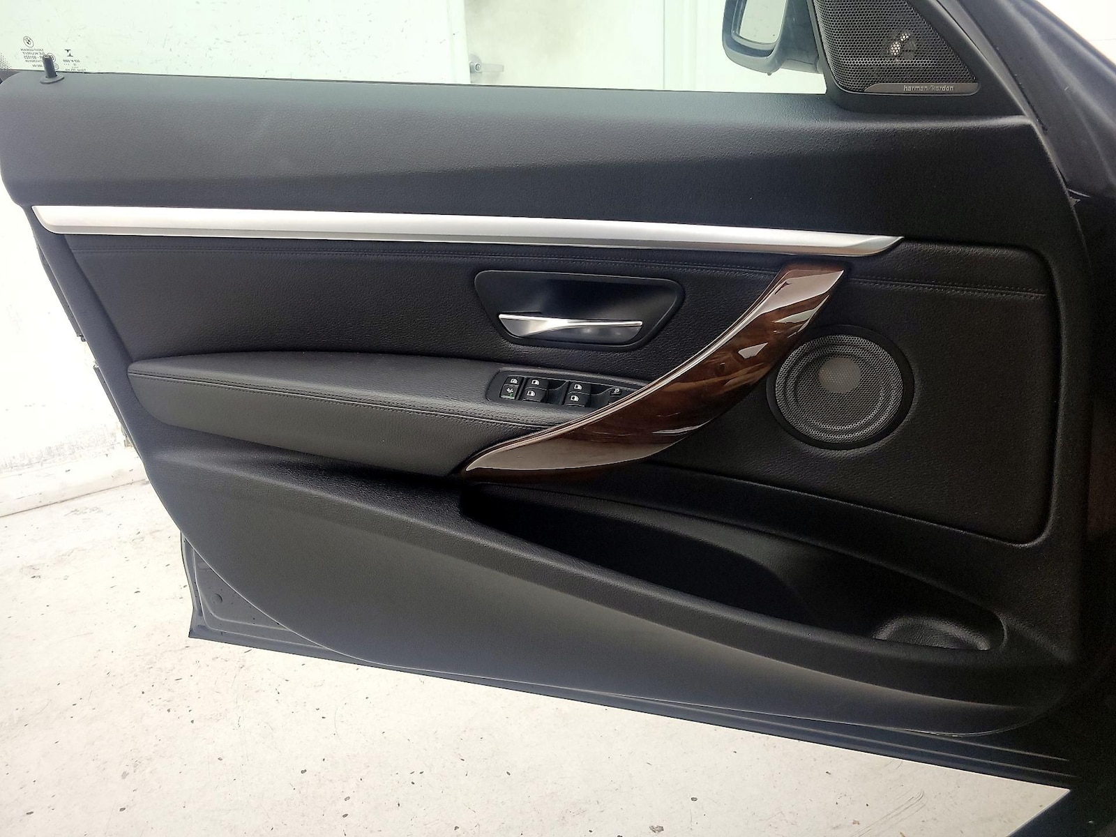 2016 BMW 3 Series 335i - Photo 13