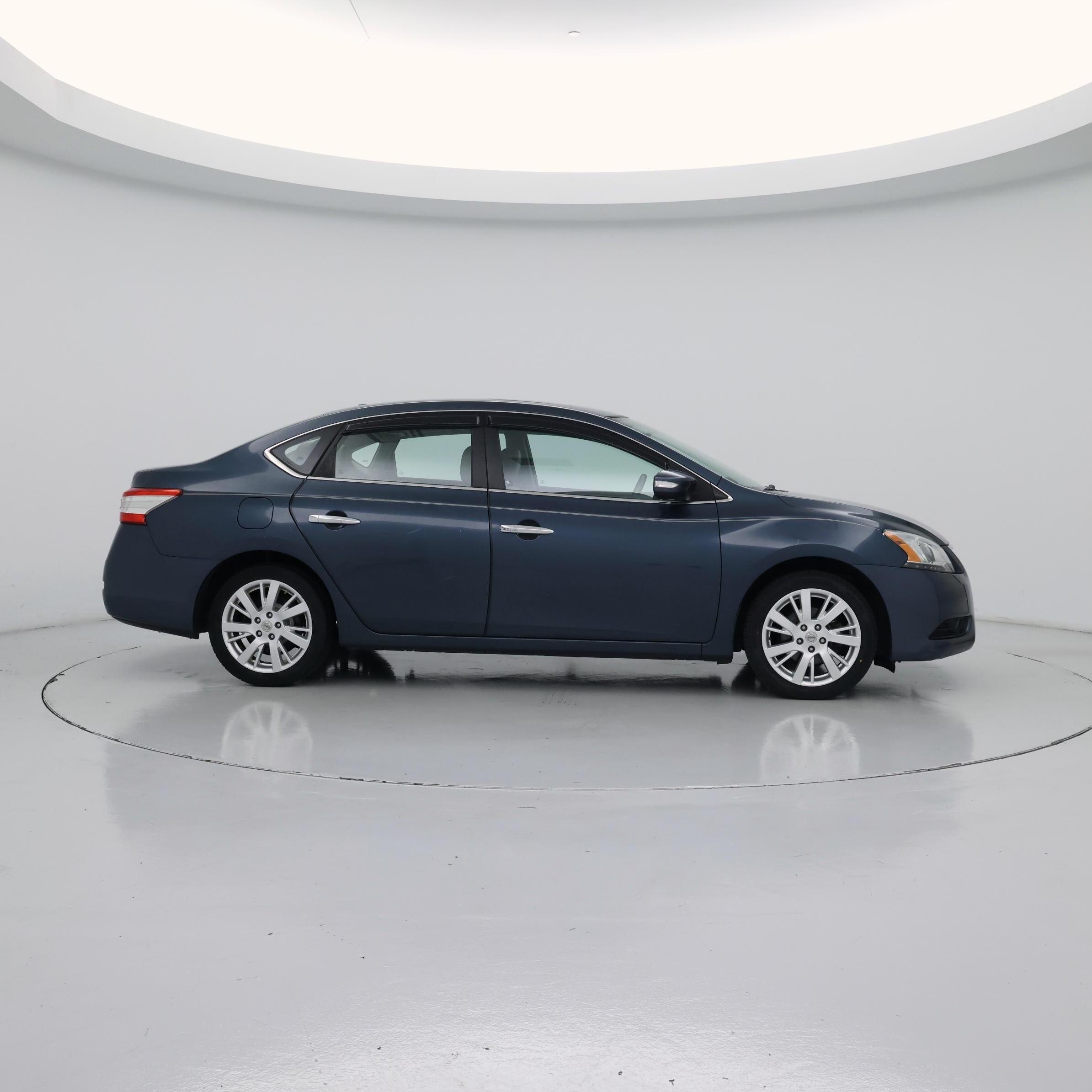 Thumbnail: 2014 Nissan Sentra - 7