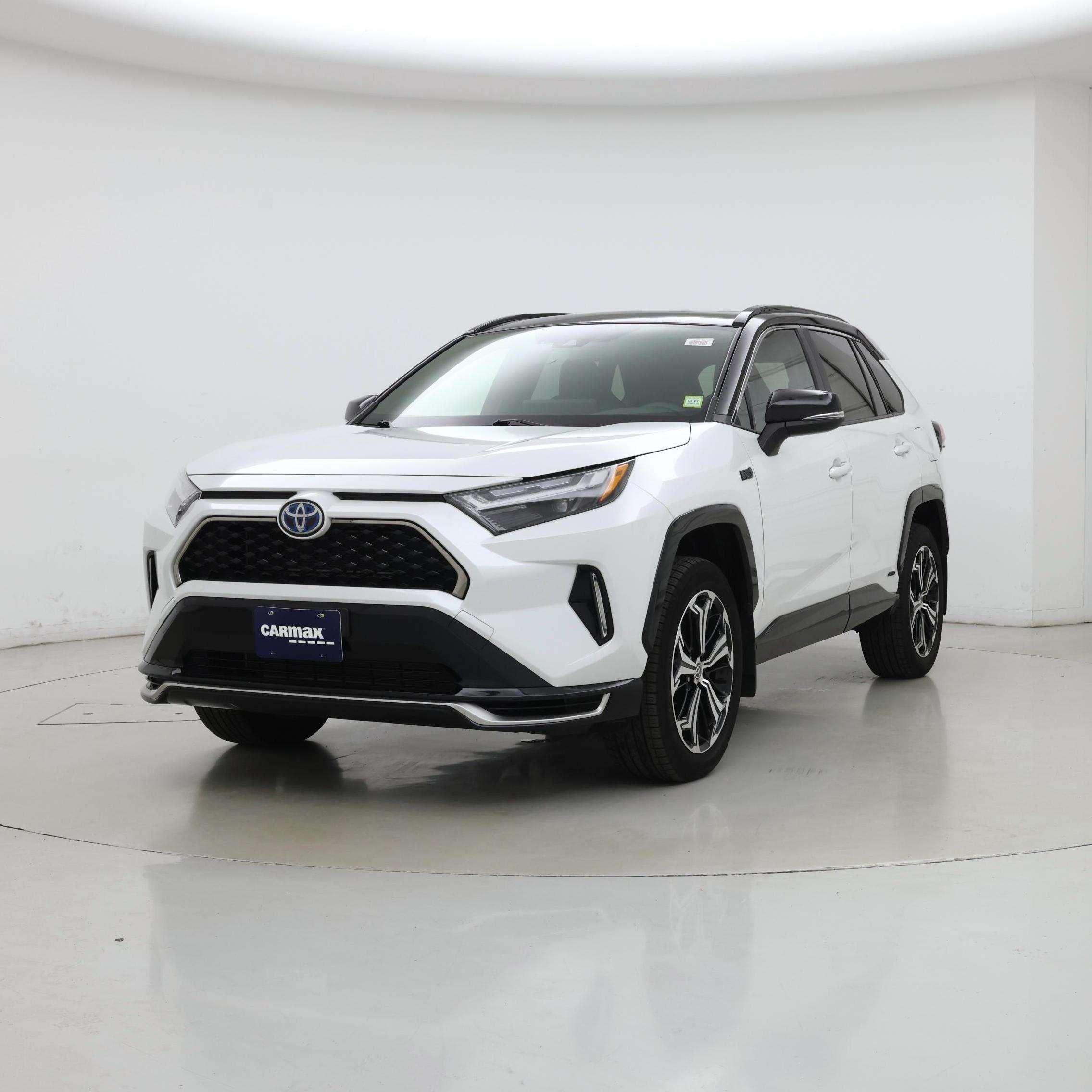 Thumbnail: 2023 Toyota RAV4 - 4