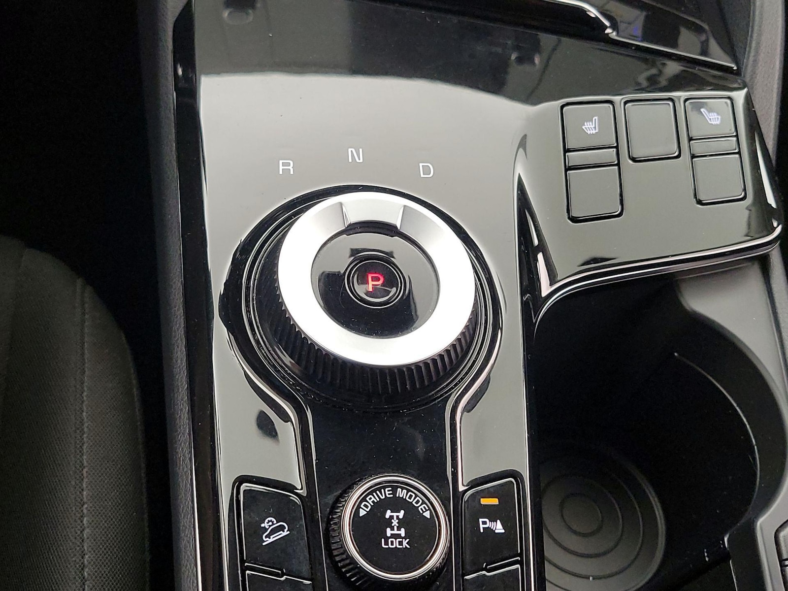 2024 Kia Sportage LX Hybrid - Photo 18