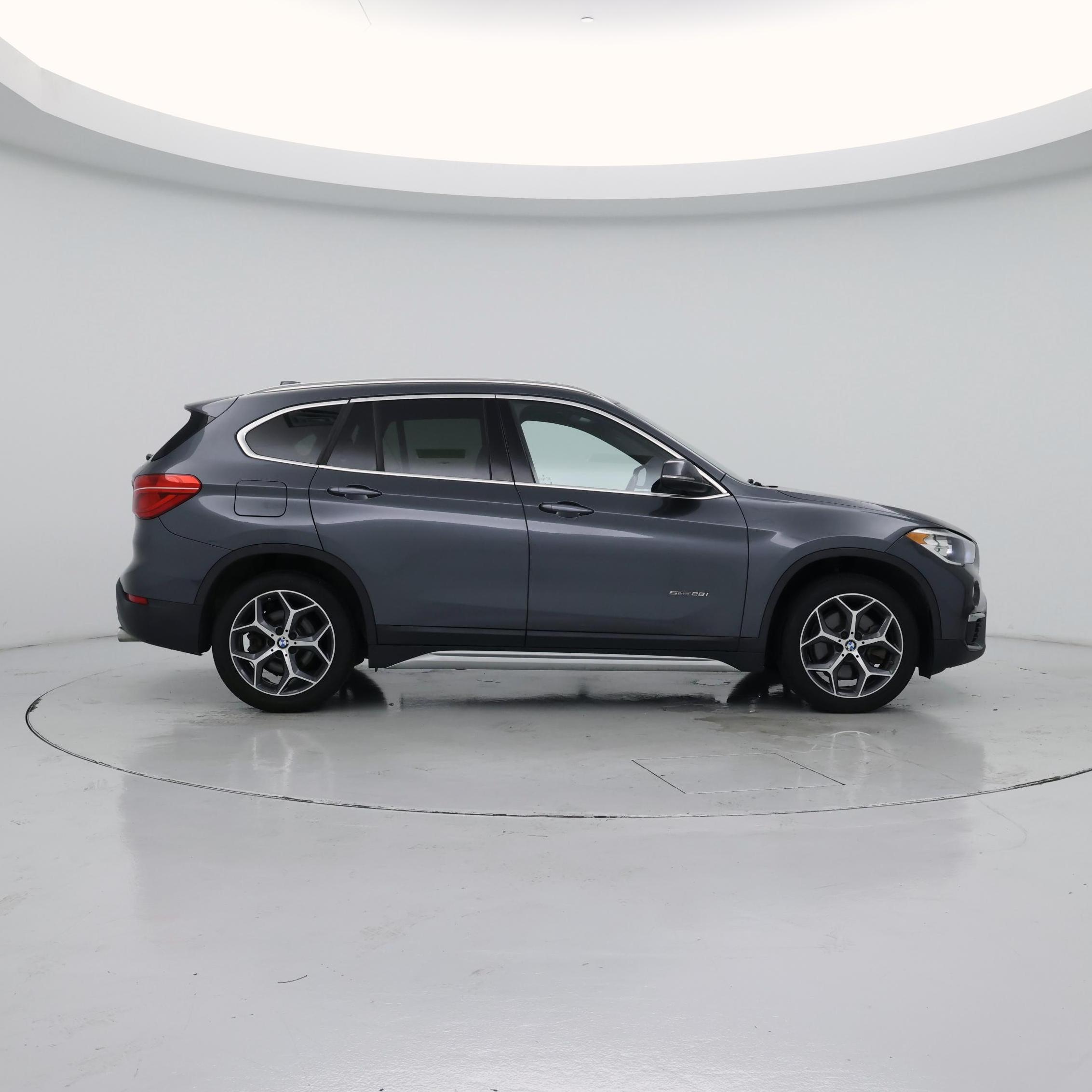 Thumbnail: 2018 BMW X1 - 7