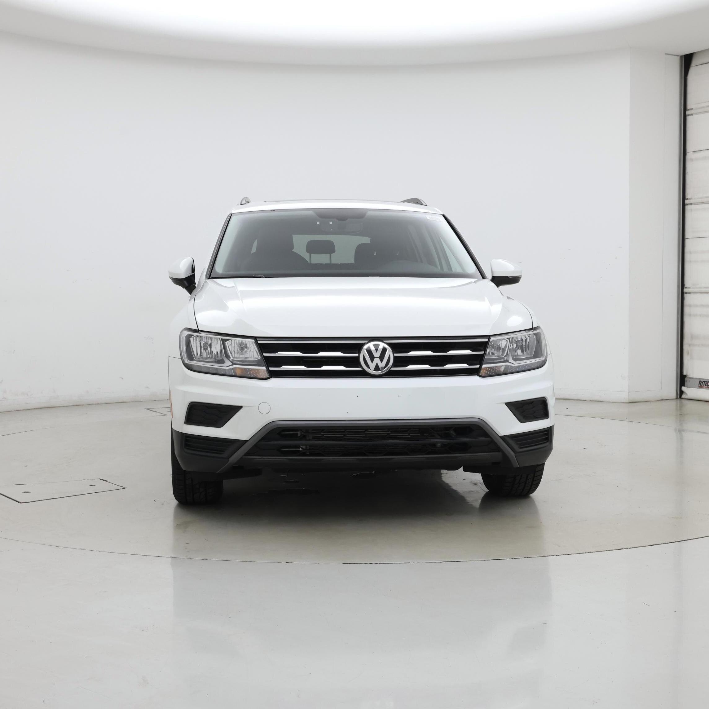 Thumbnail: 2021 Volkswagen Tiguan - 5