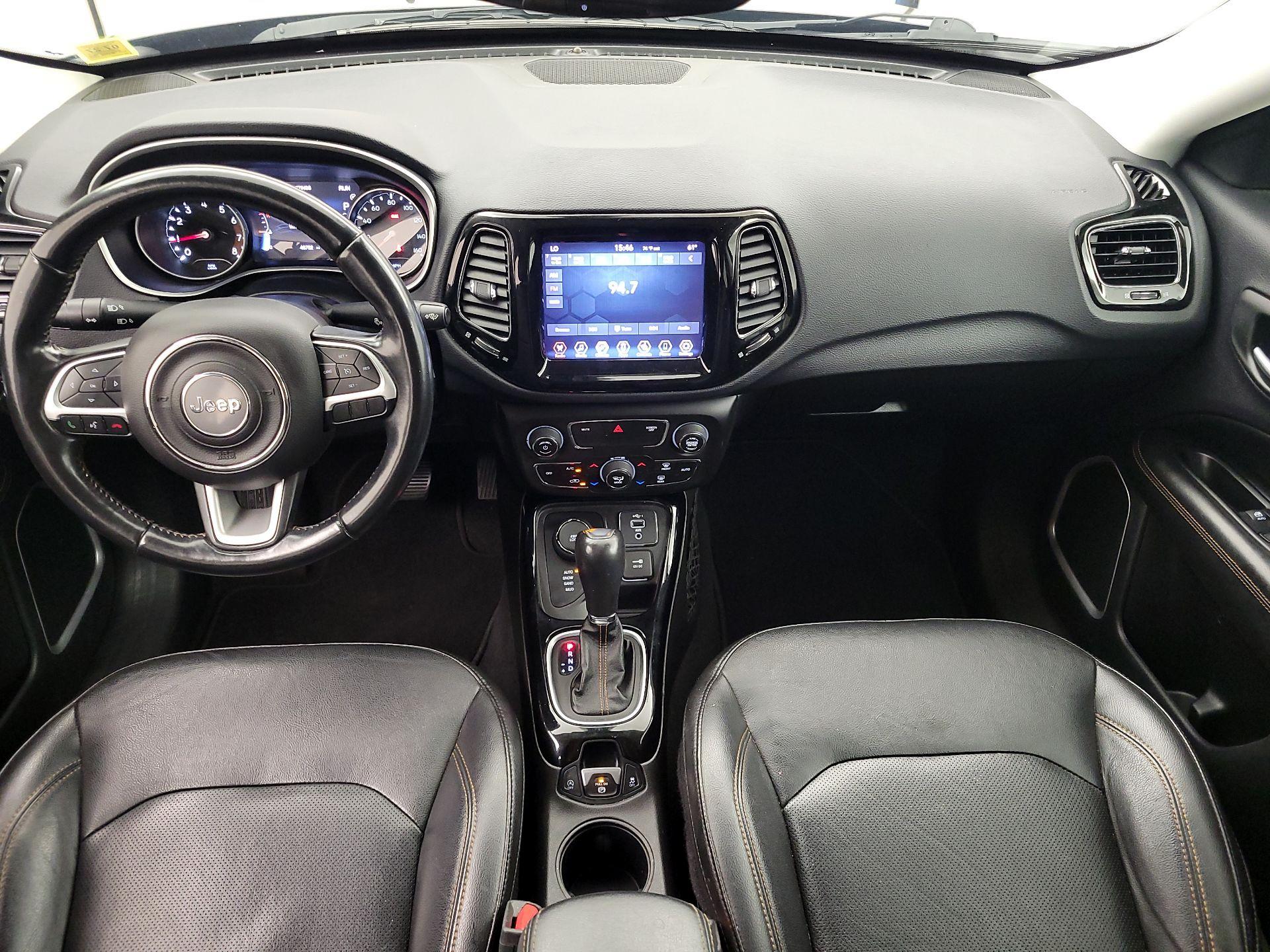 Thumbnail: 2020 Jeep Compass - 9