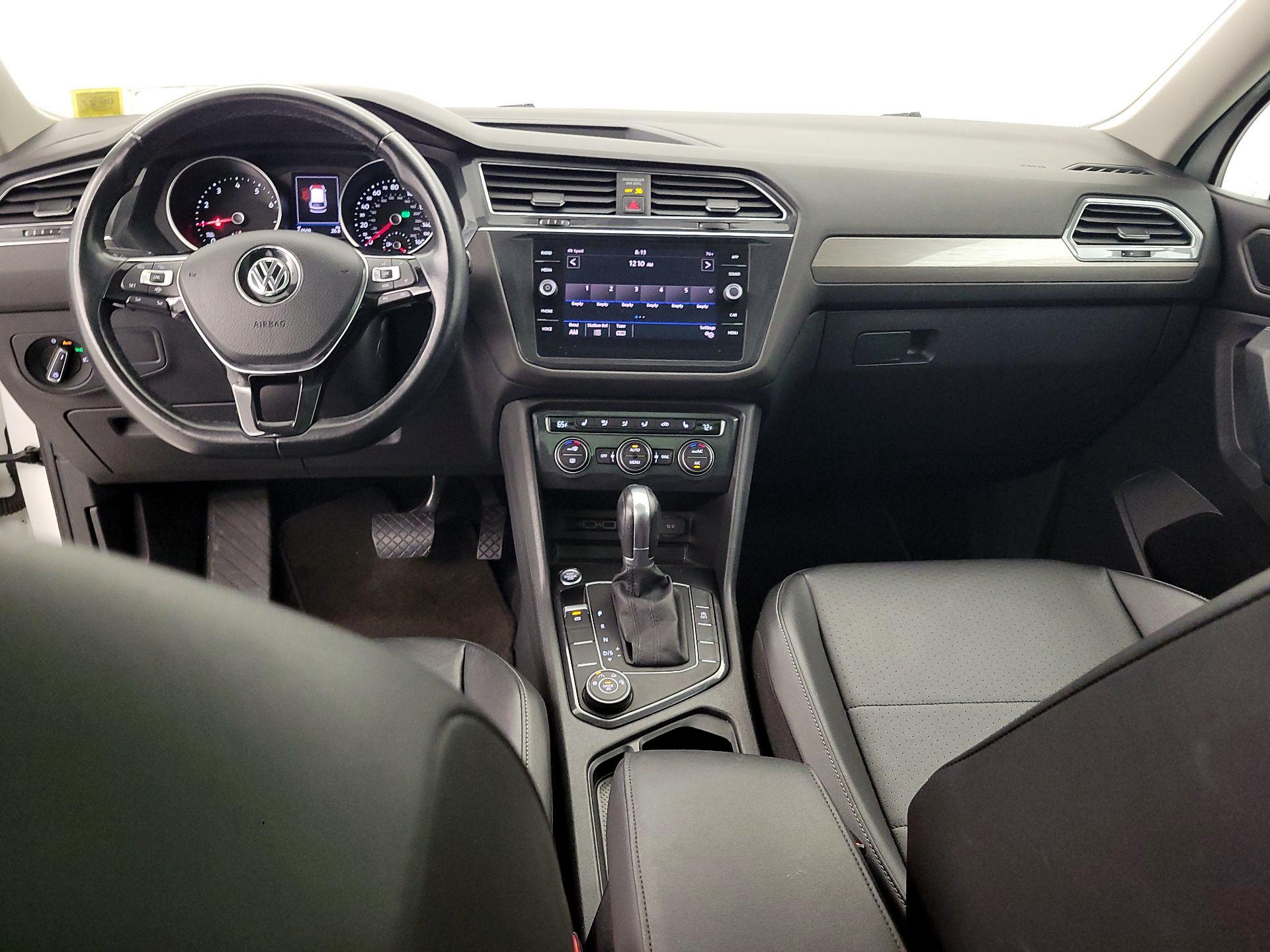 Thumbnail: 2019 Volkswagen Tiguan - 9