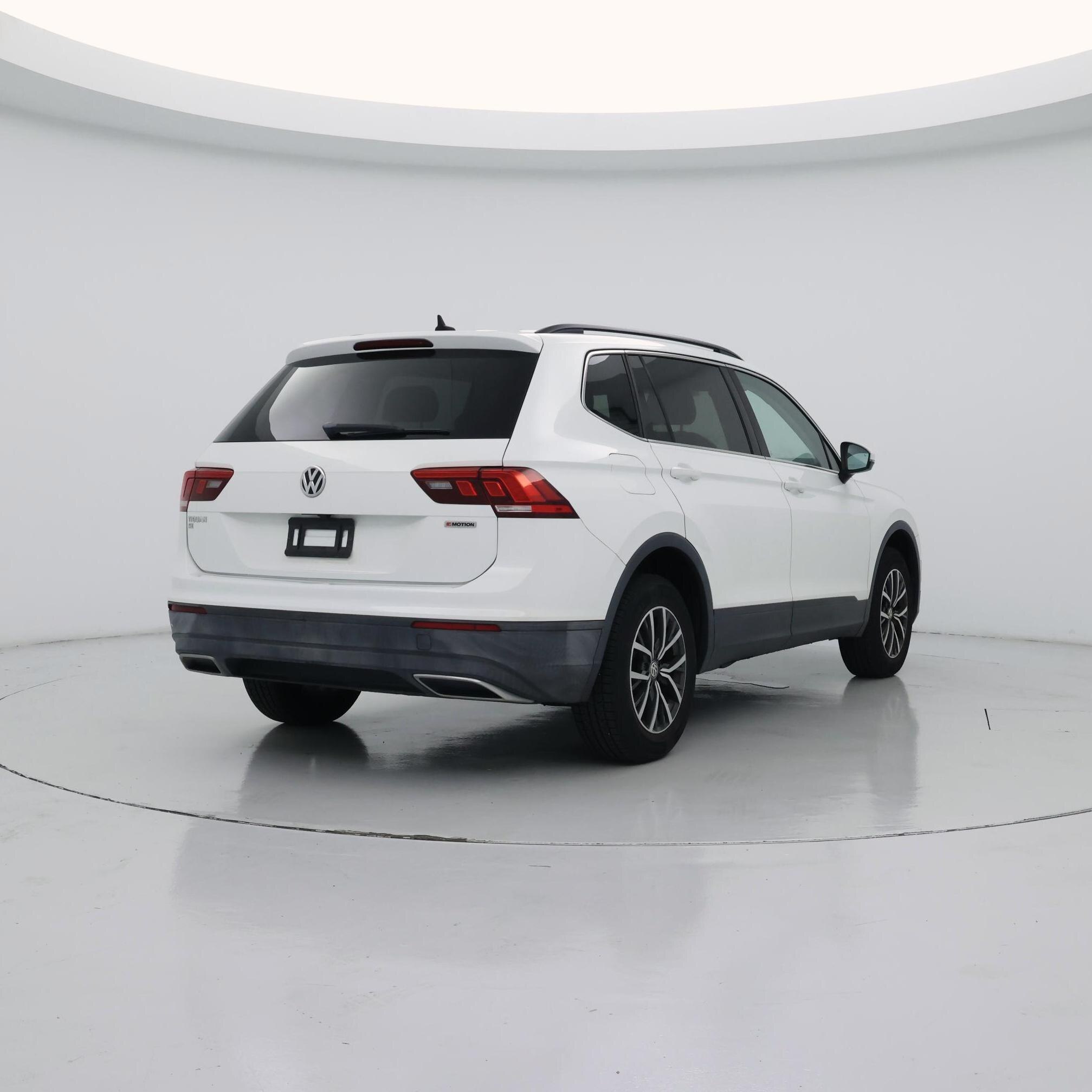 Thumbnail: 2019 Volkswagen Tiguan - 8