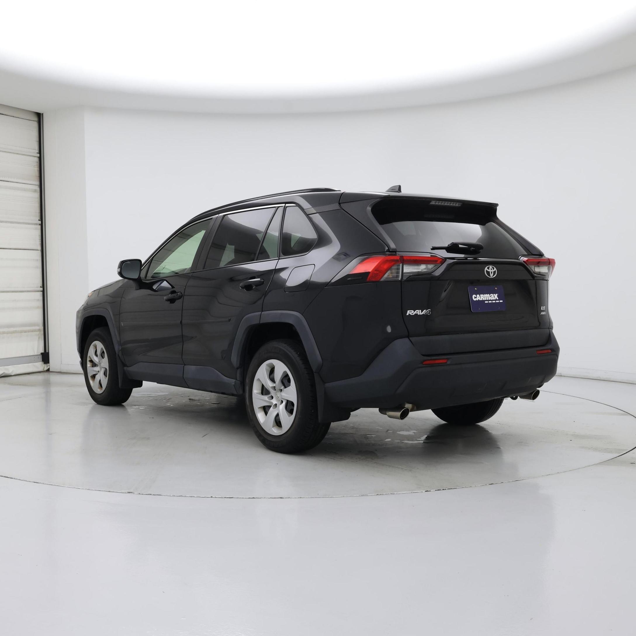 Thumbnail: 2019 Toyota RAV4 - 2