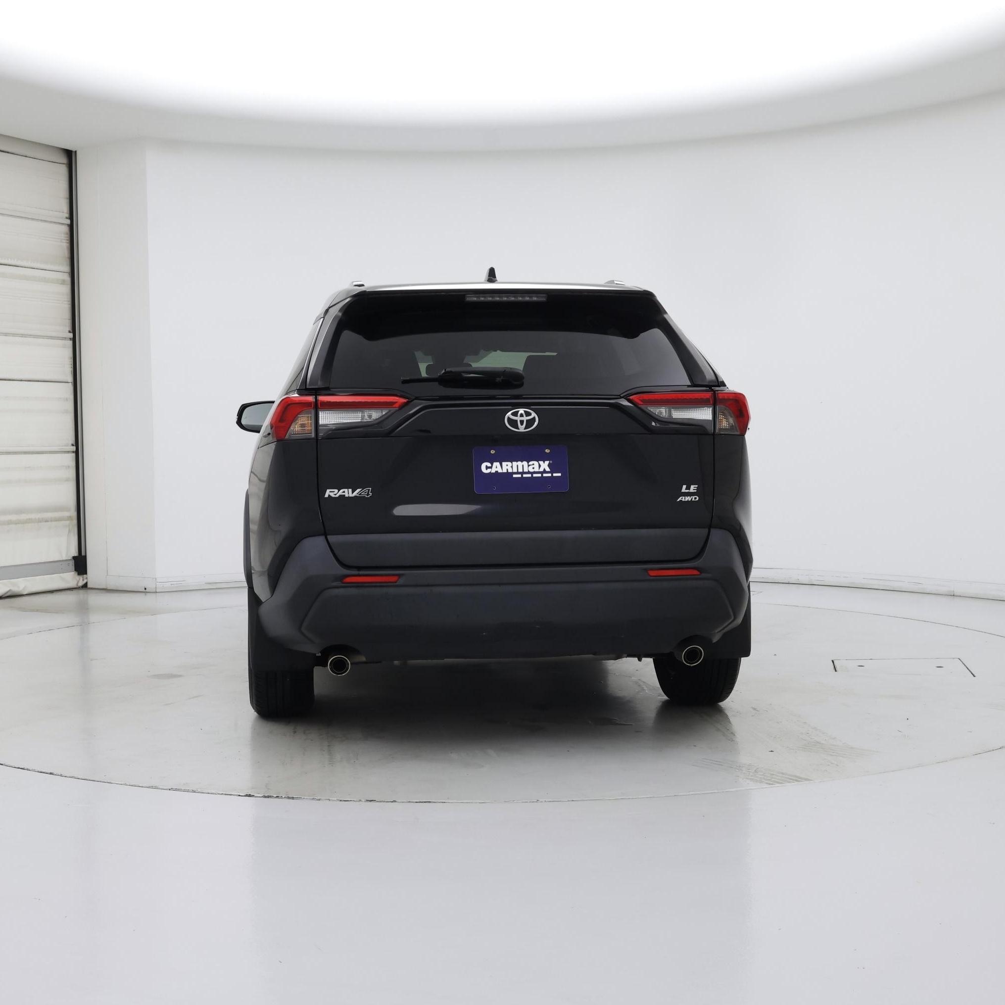 Thumbnail: 2019 Toyota RAV4 - 6