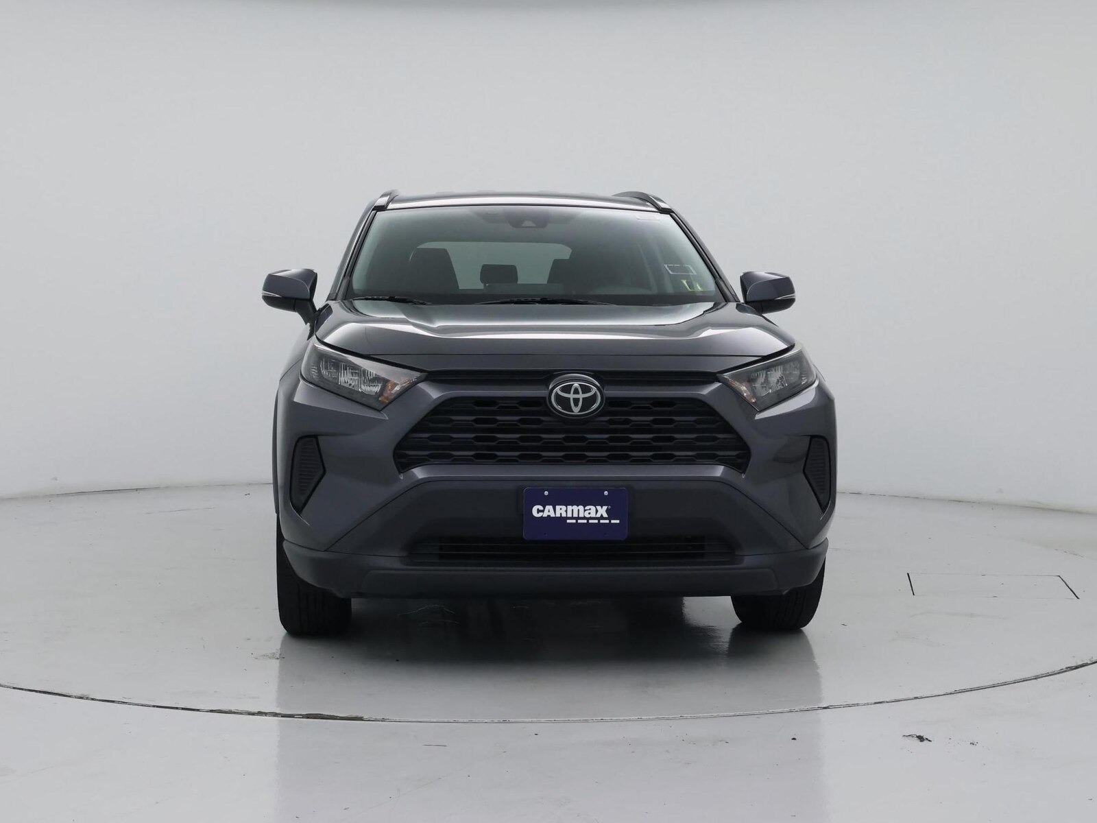 2020 Toyota RAV4 LE - Photo 6