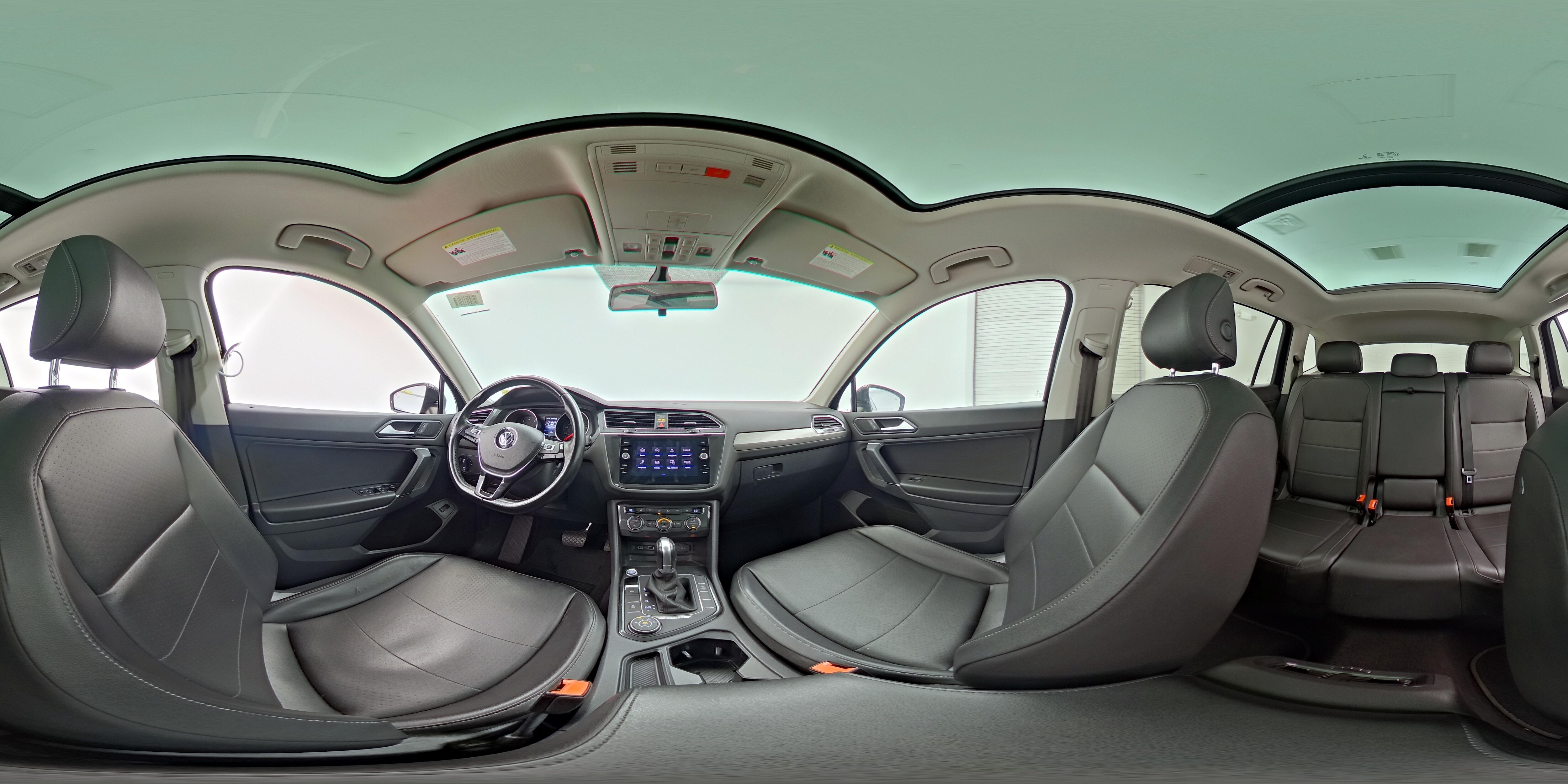 2018 Volkswagen Tiguan SEL - Photo 26