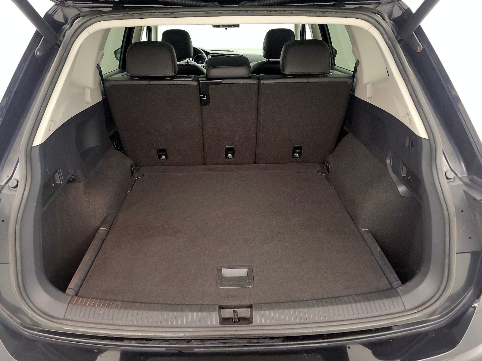 2018 Volkswagen Tiguan SEL - Photo 23