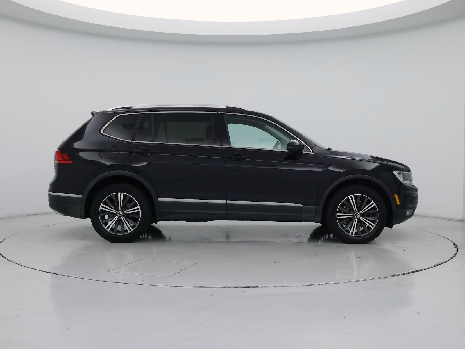 2018 Volkswagen Tiguan SEL - Photo 8