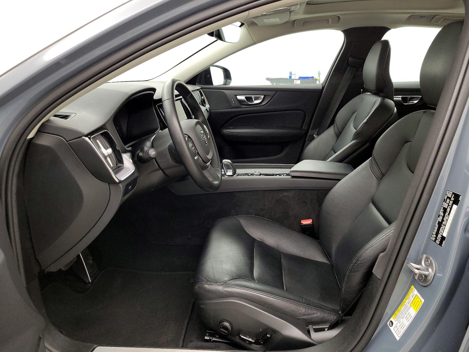 Power Seat(s) & Leather Seats