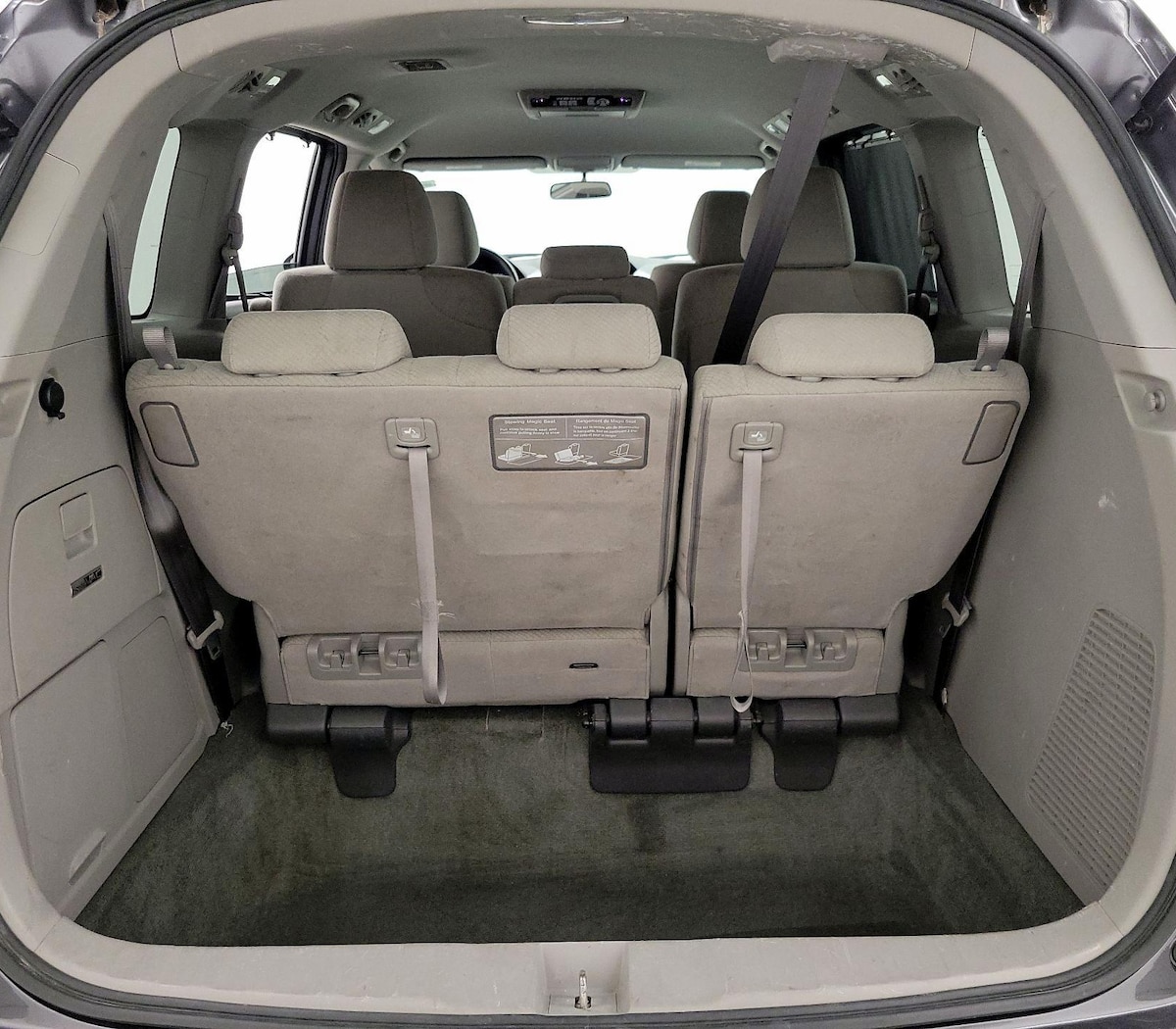 Trunk/Cargo (Seats Up)