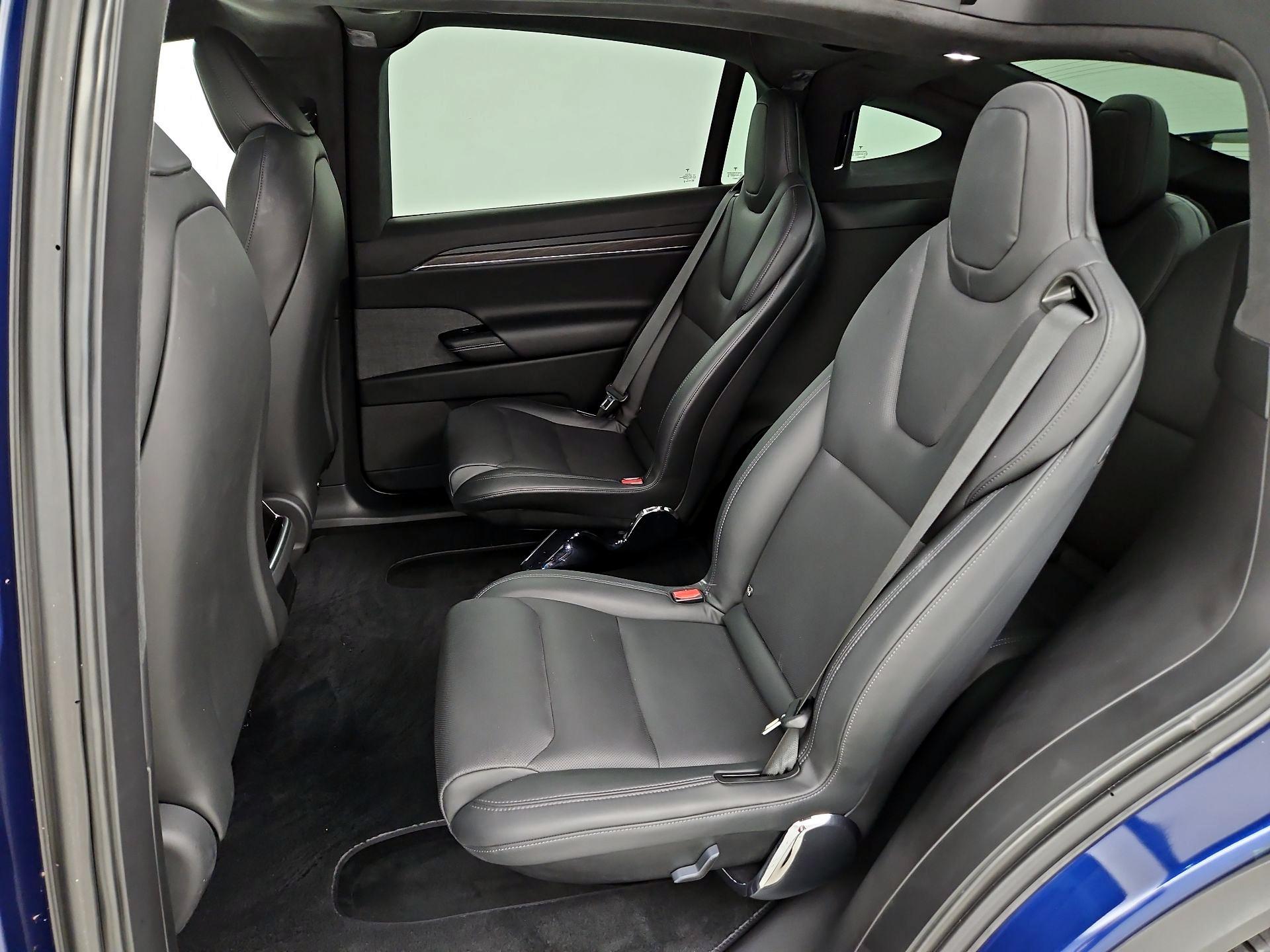 Thumbnail: 2022 Tesla Model X - 19