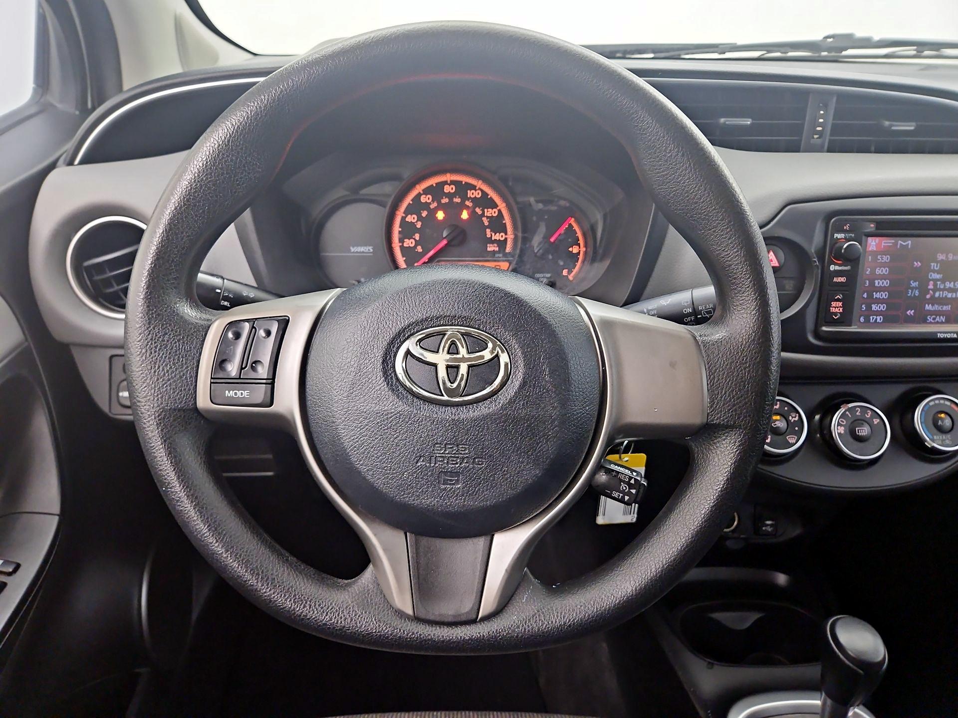 Thumbnail: 2016 Toyota Yaris - 10