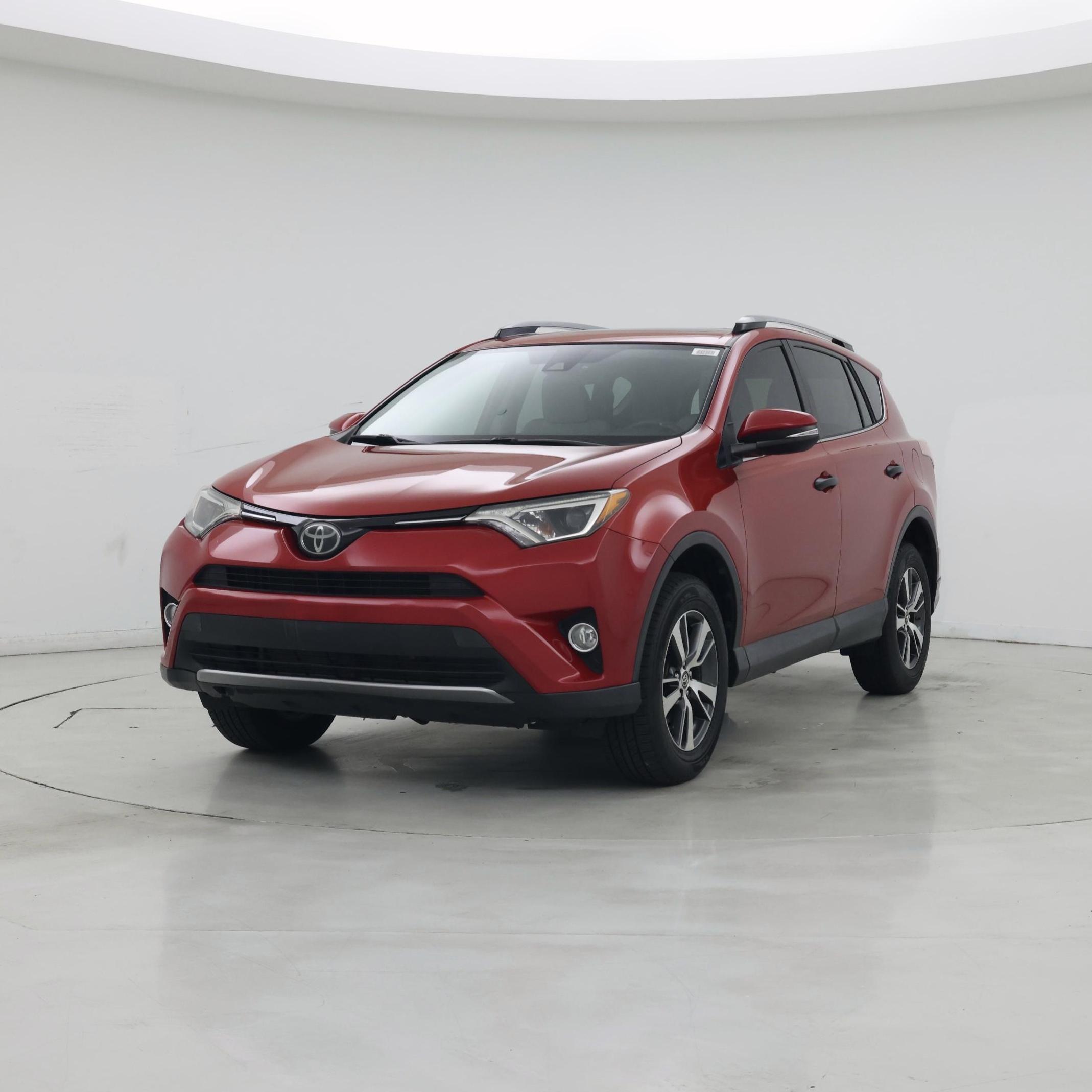 Thumbnail: 2017 Toyota RAV4 - 4