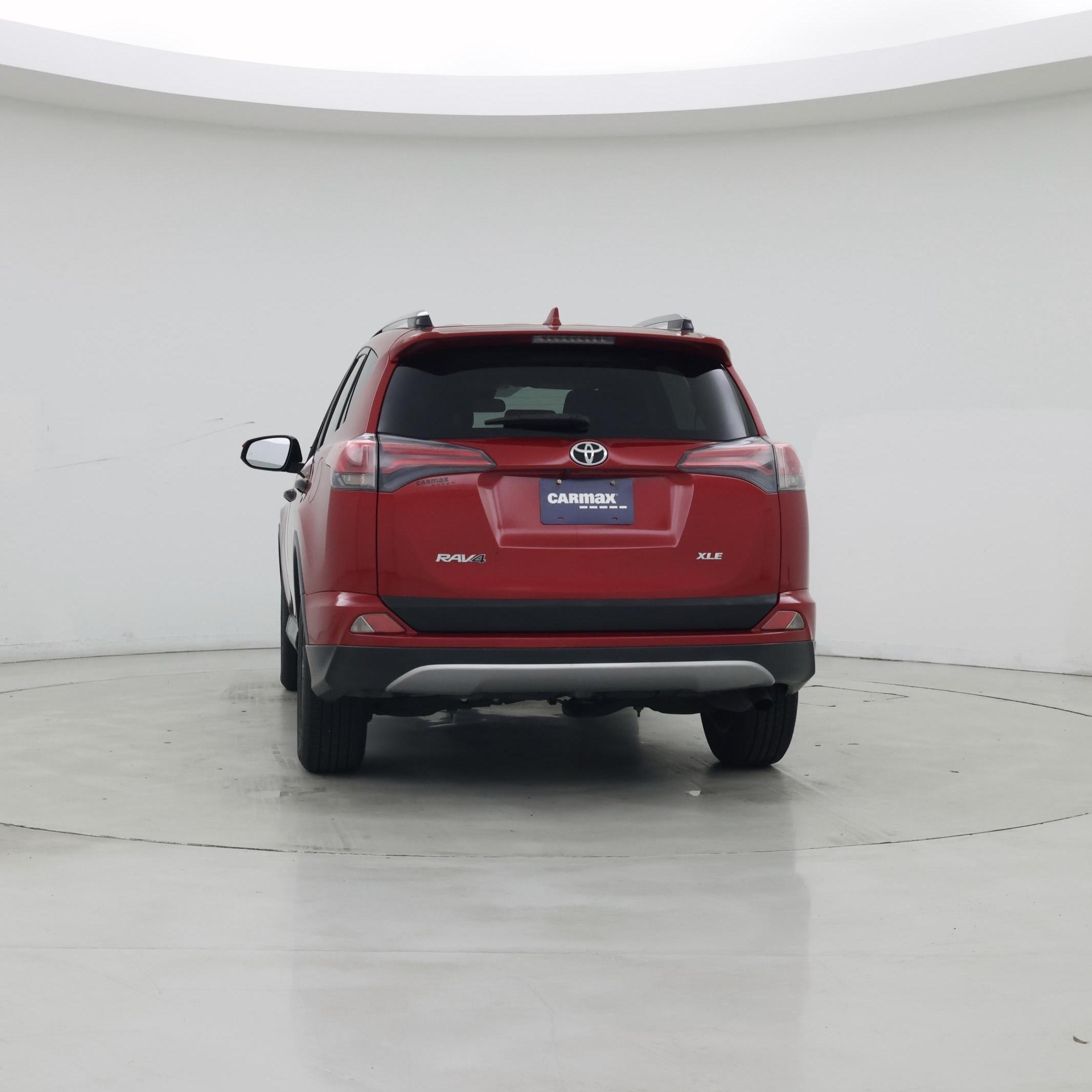 Thumbnail: 2017 Toyota RAV4 - 6