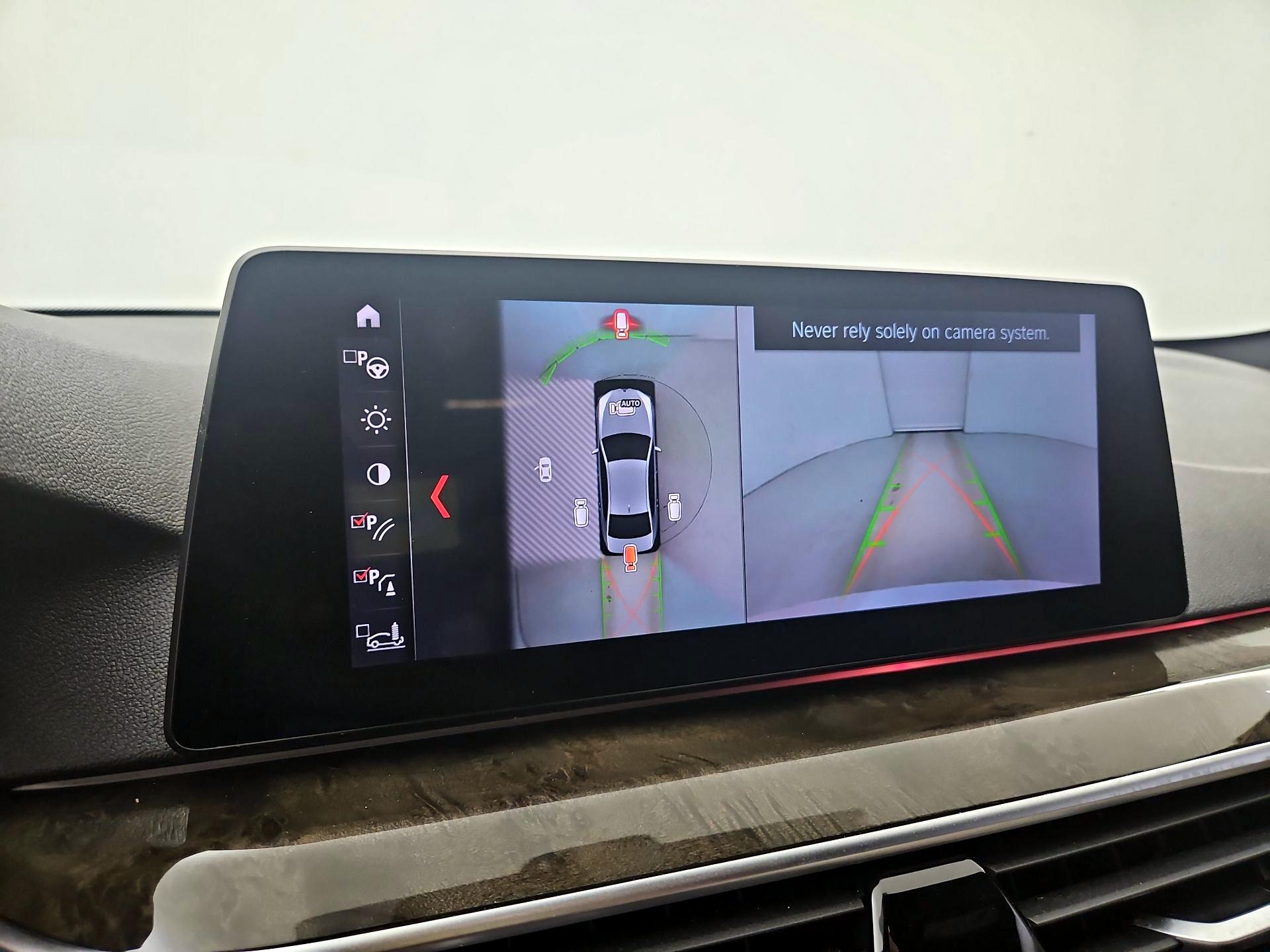 Thumbnail: 2019 BMW 5 Series - 15