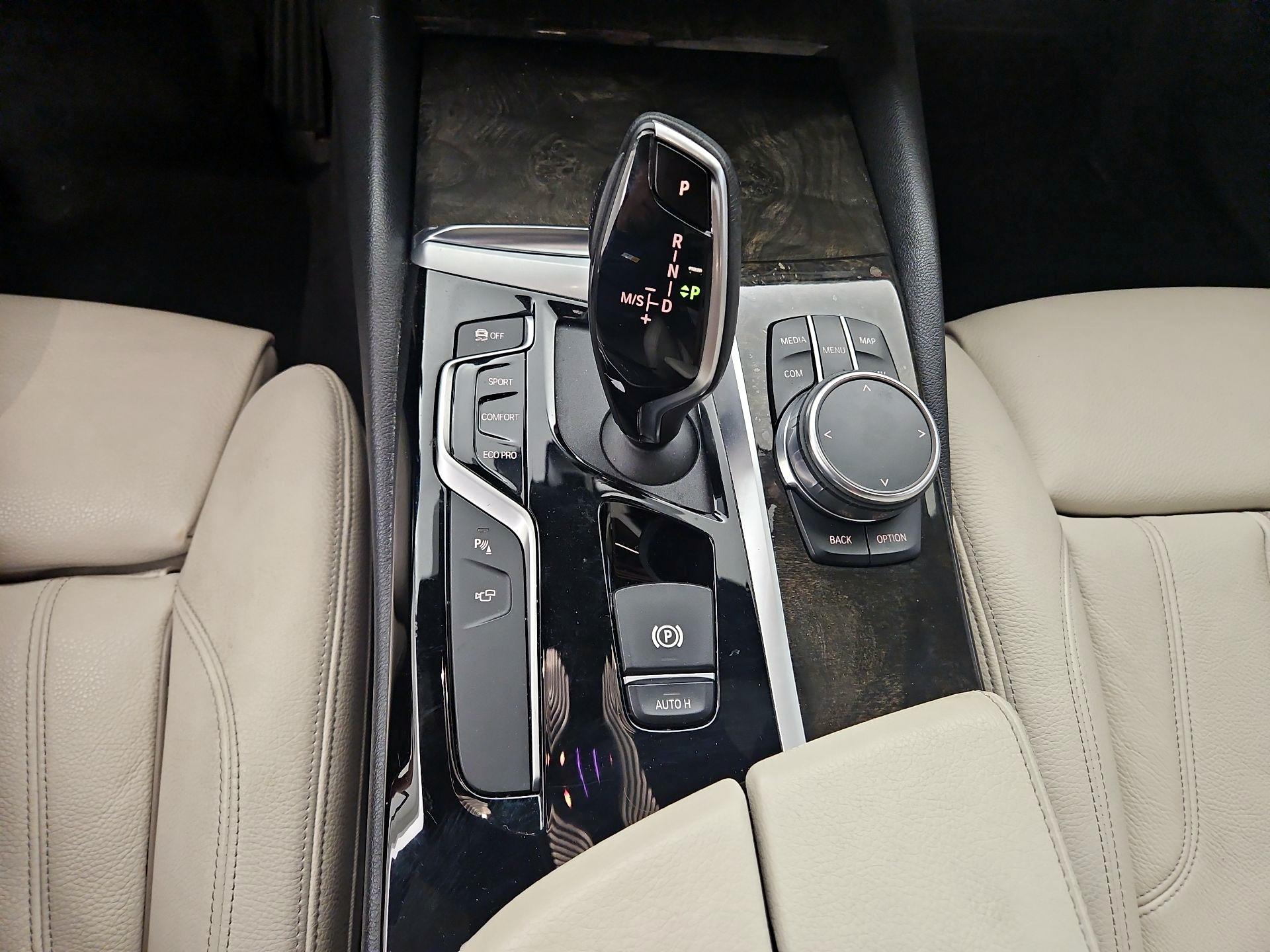 Thumbnail: 2019 BMW 5 Series - 18