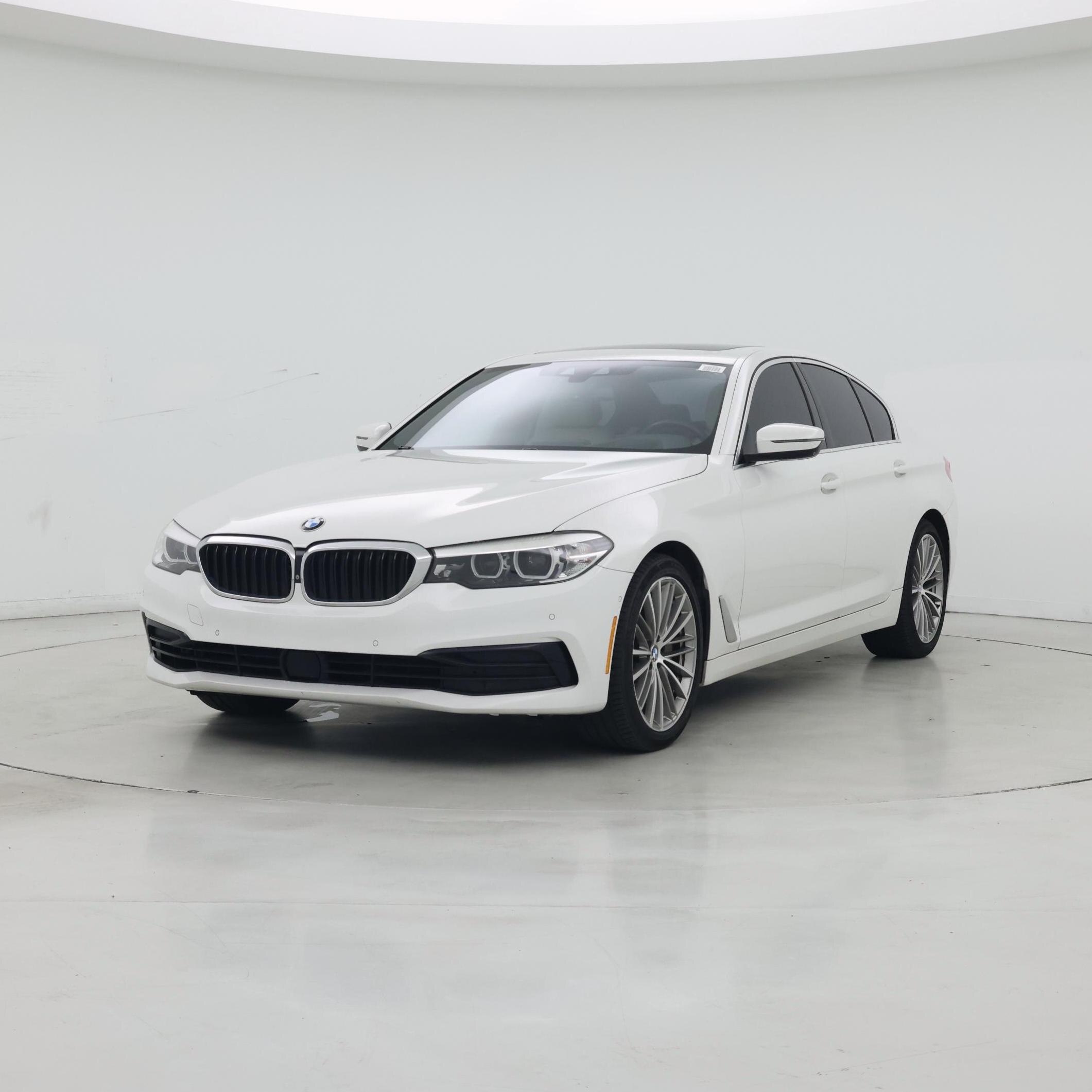 Thumbnail: 2019 BMW 5 Series - 4