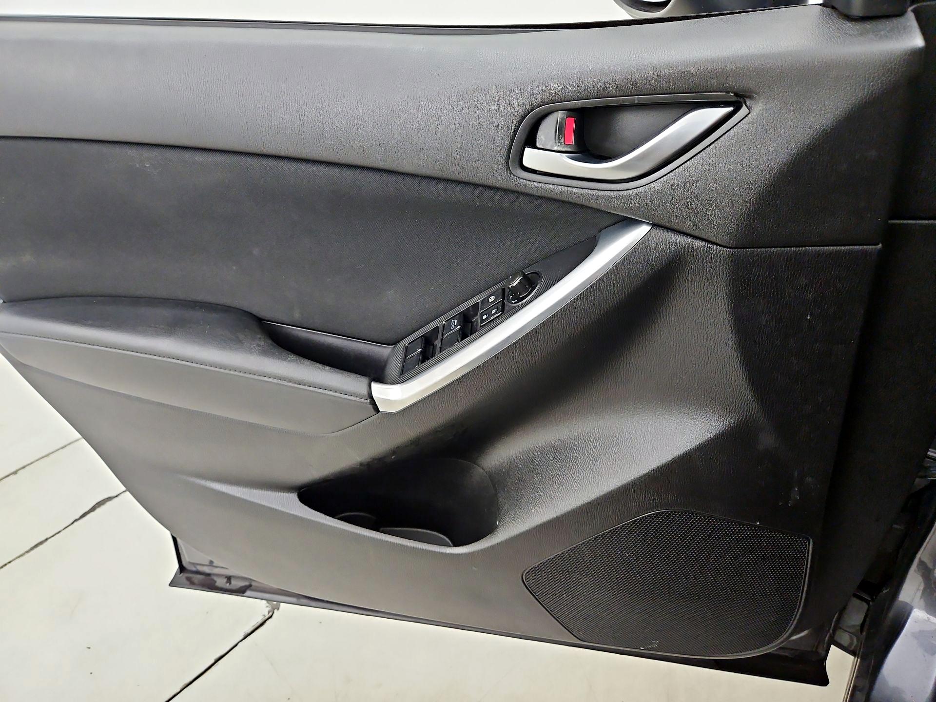 Thumbnail: 2015 Mazda CX-5 - 12