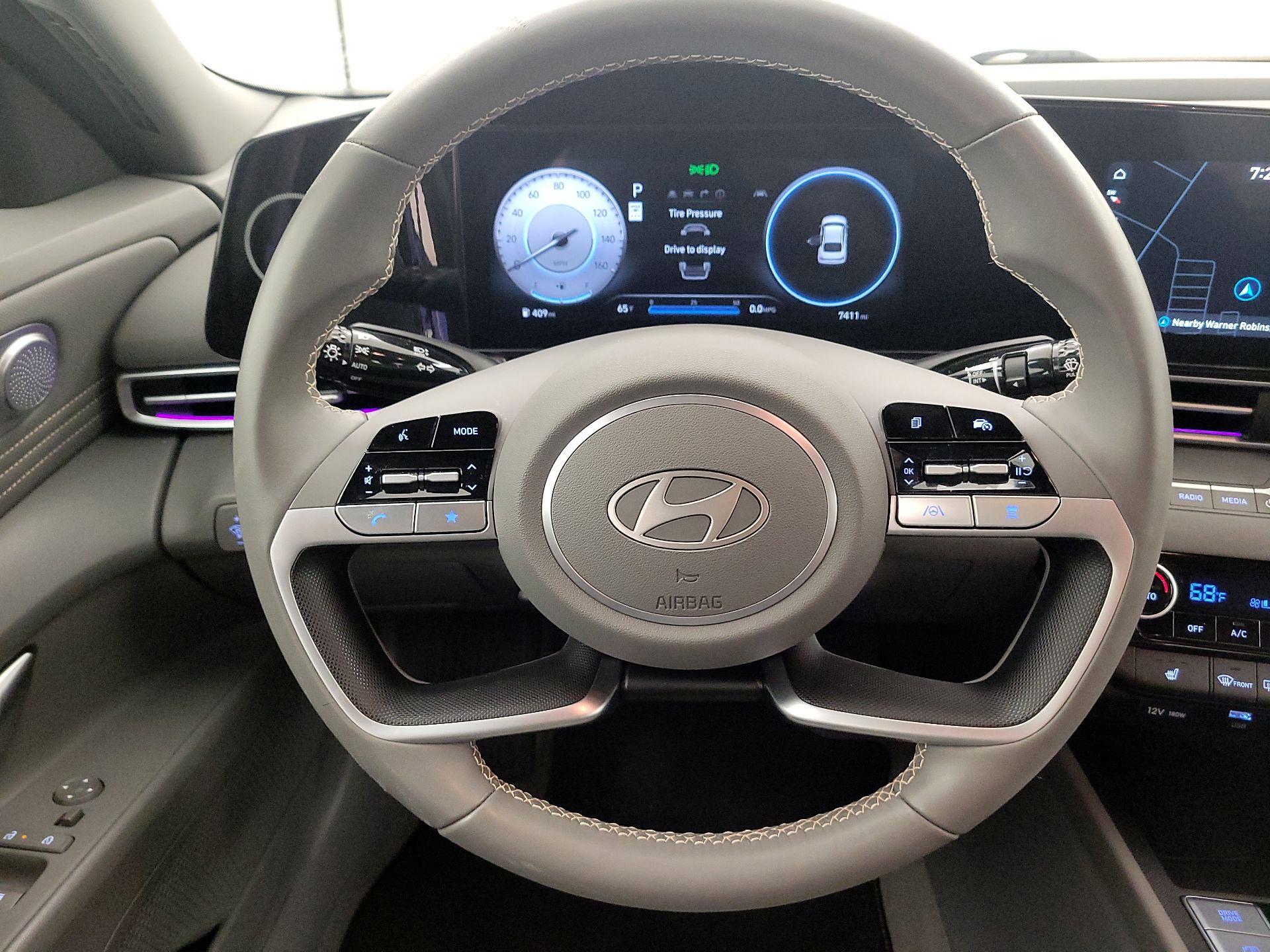Thumbnail: 2024 Hyundai Elantra - 10