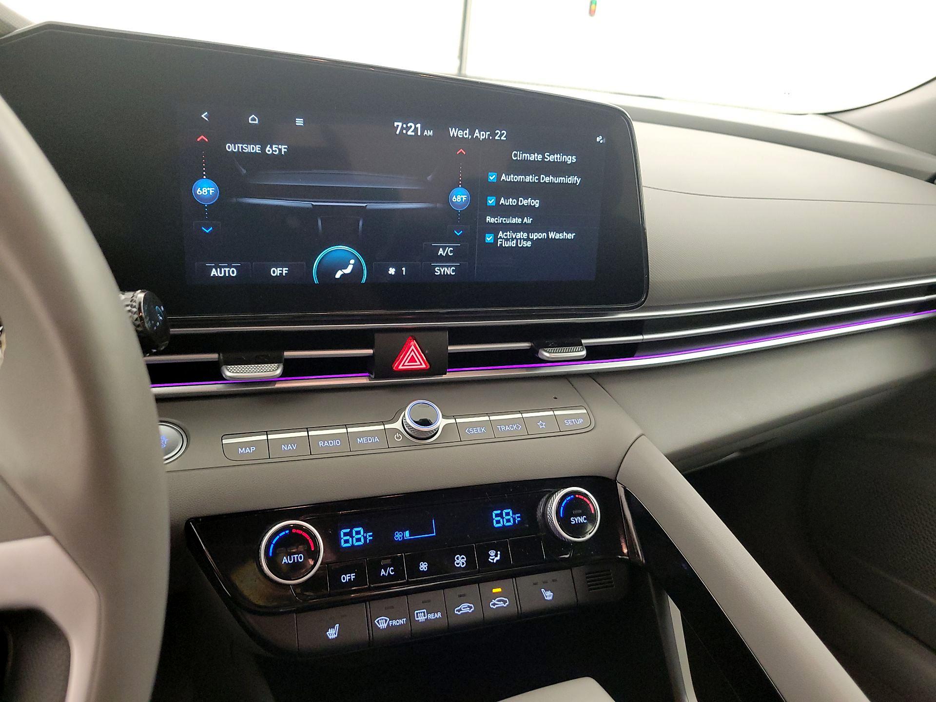Thumbnail: 2024 Hyundai Elantra - 17