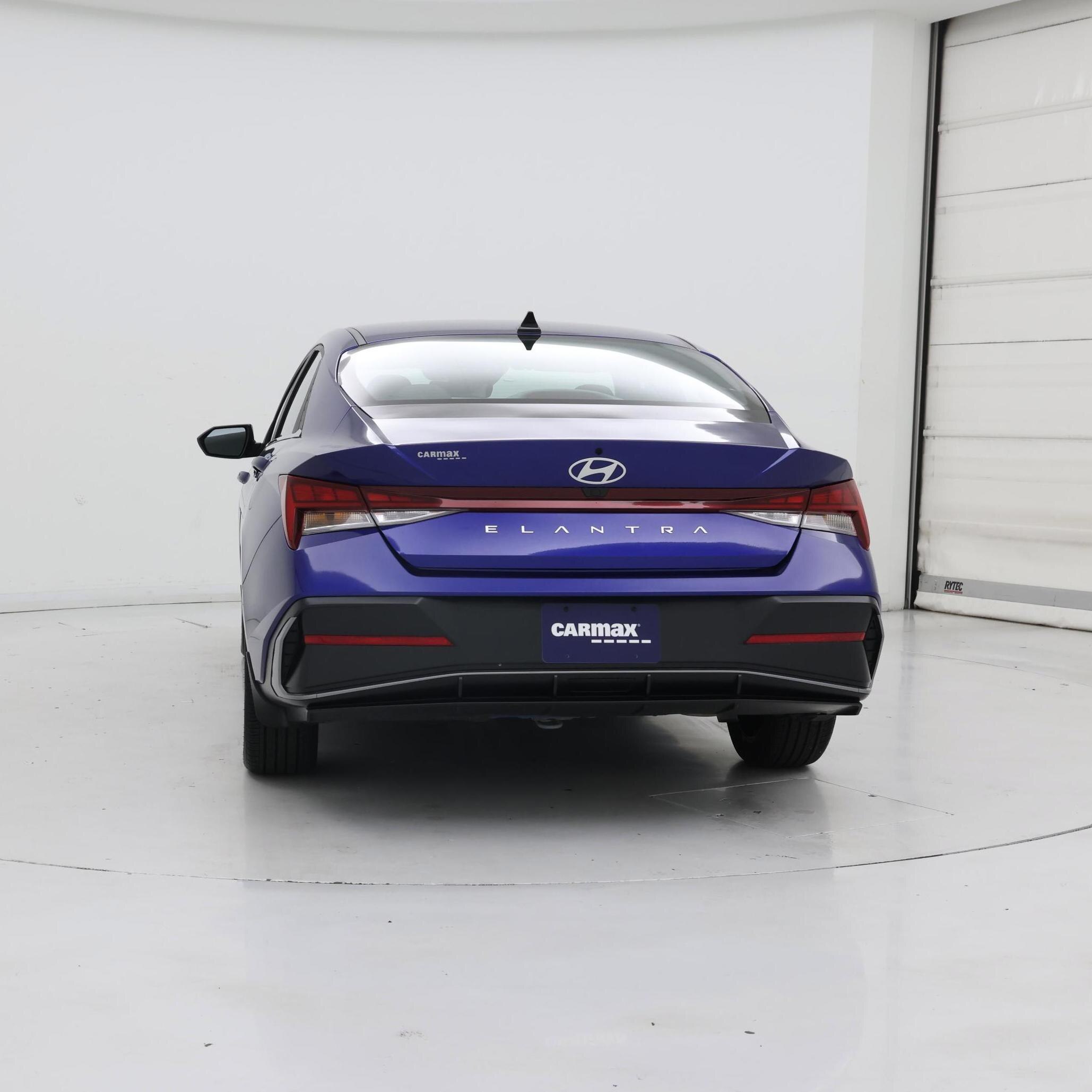 Thumbnail: 2024 Hyundai Elantra - 6