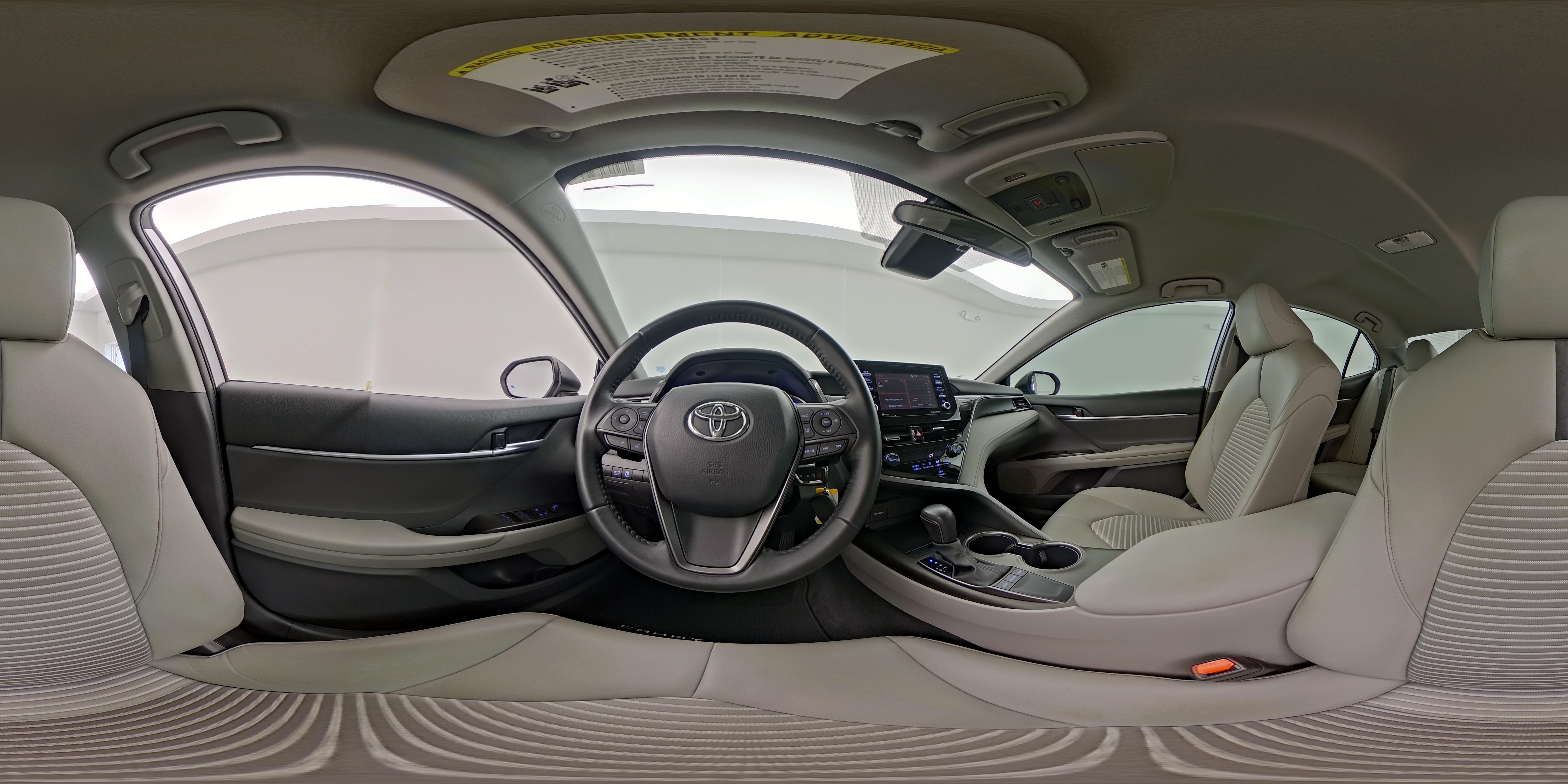 2022 Toyota Camry SE - Photo 26