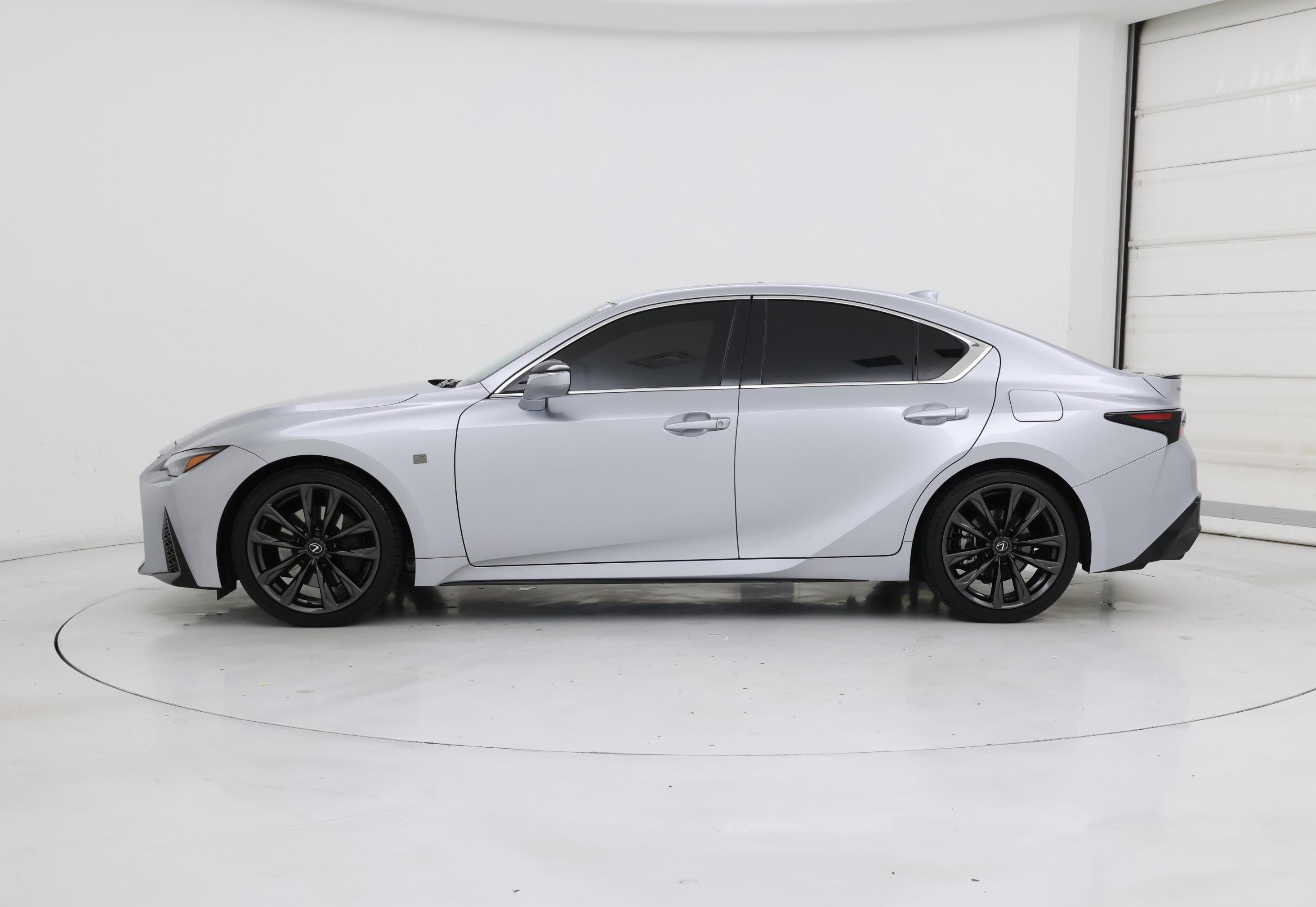 Thumbnail: 2025 Lexus IS - 3