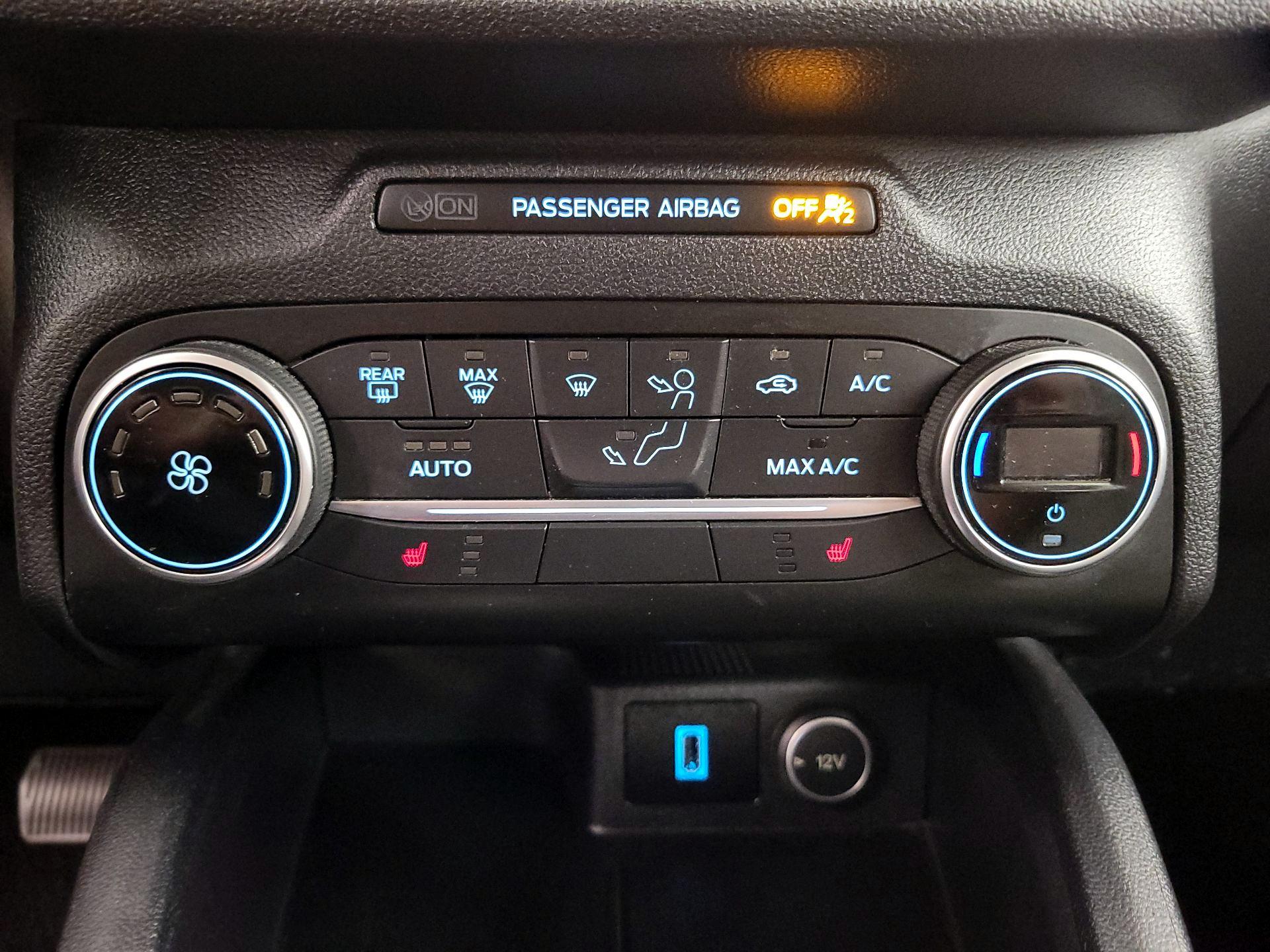 Thumbnail: 2020 Ford Escape - 16