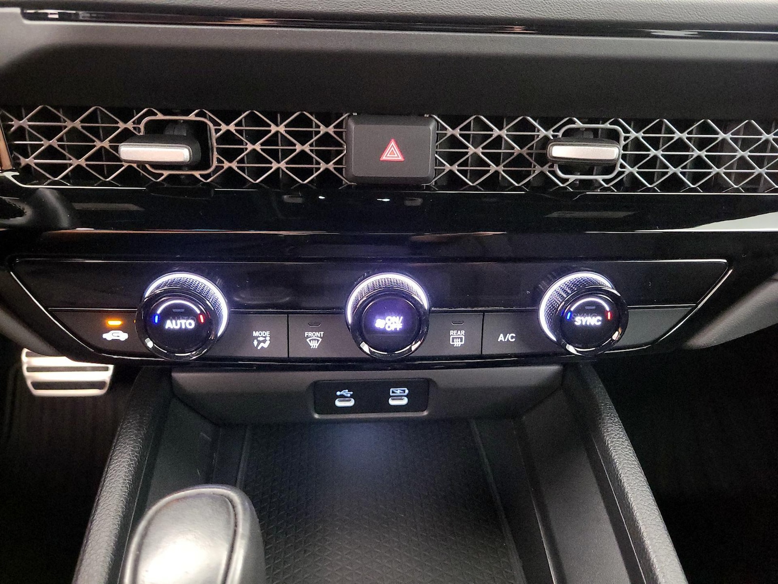 2023 Honda Accord Hybrid Sport - Photo 16