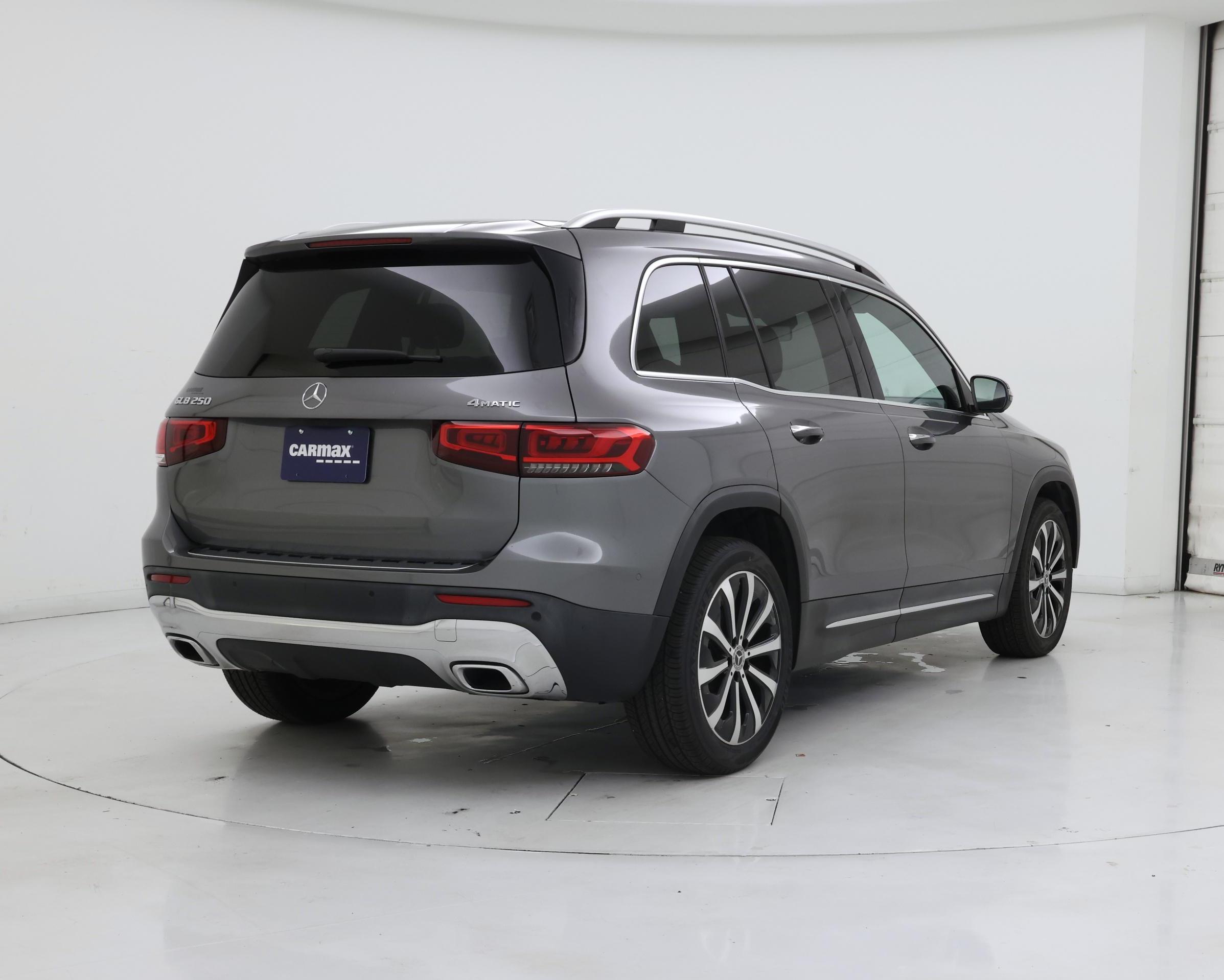 Thumbnail: 2021 Mercedes-Benz GLB - 8