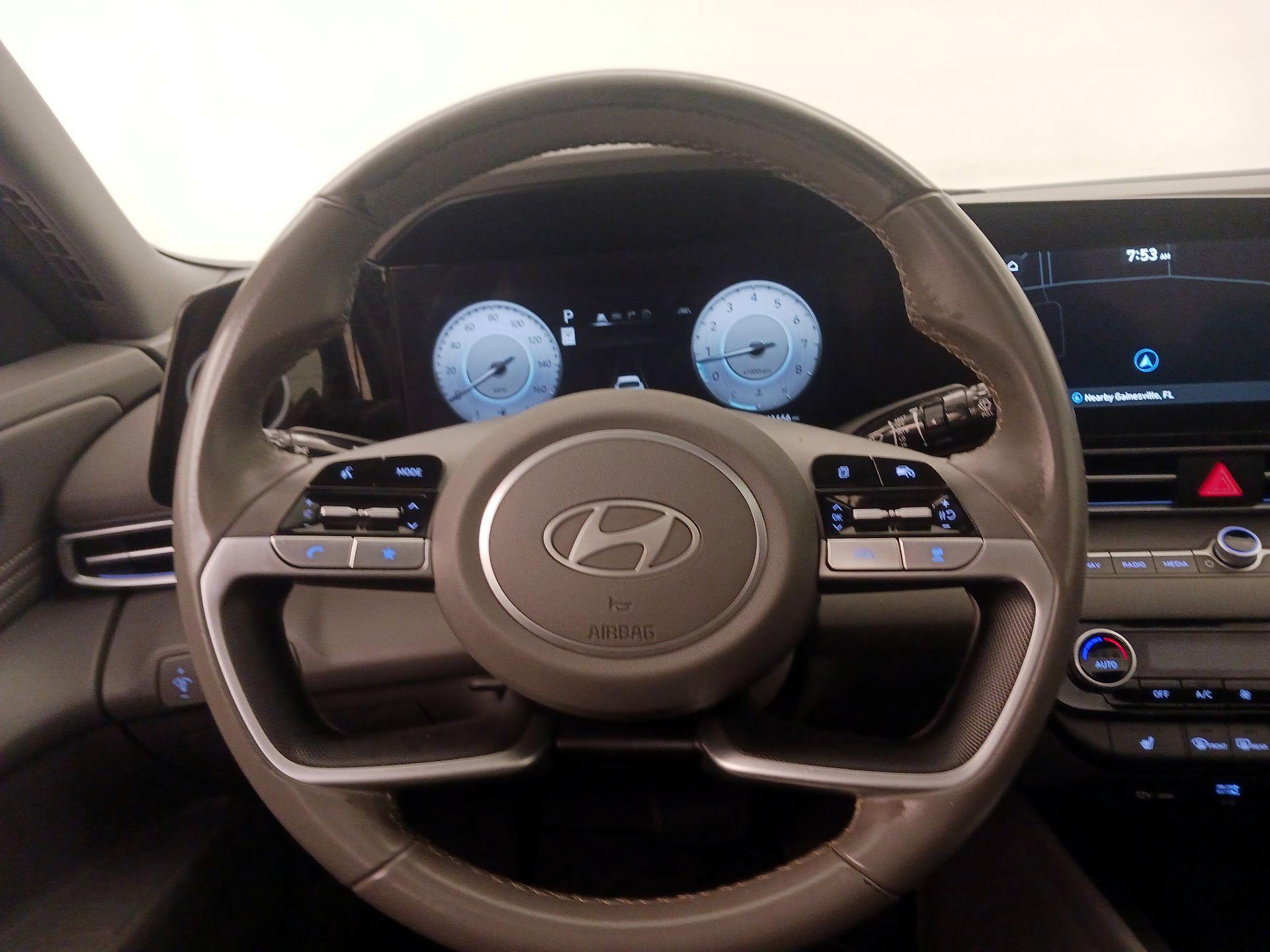 Thumbnail: 2025 Hyundai Elantra - 10