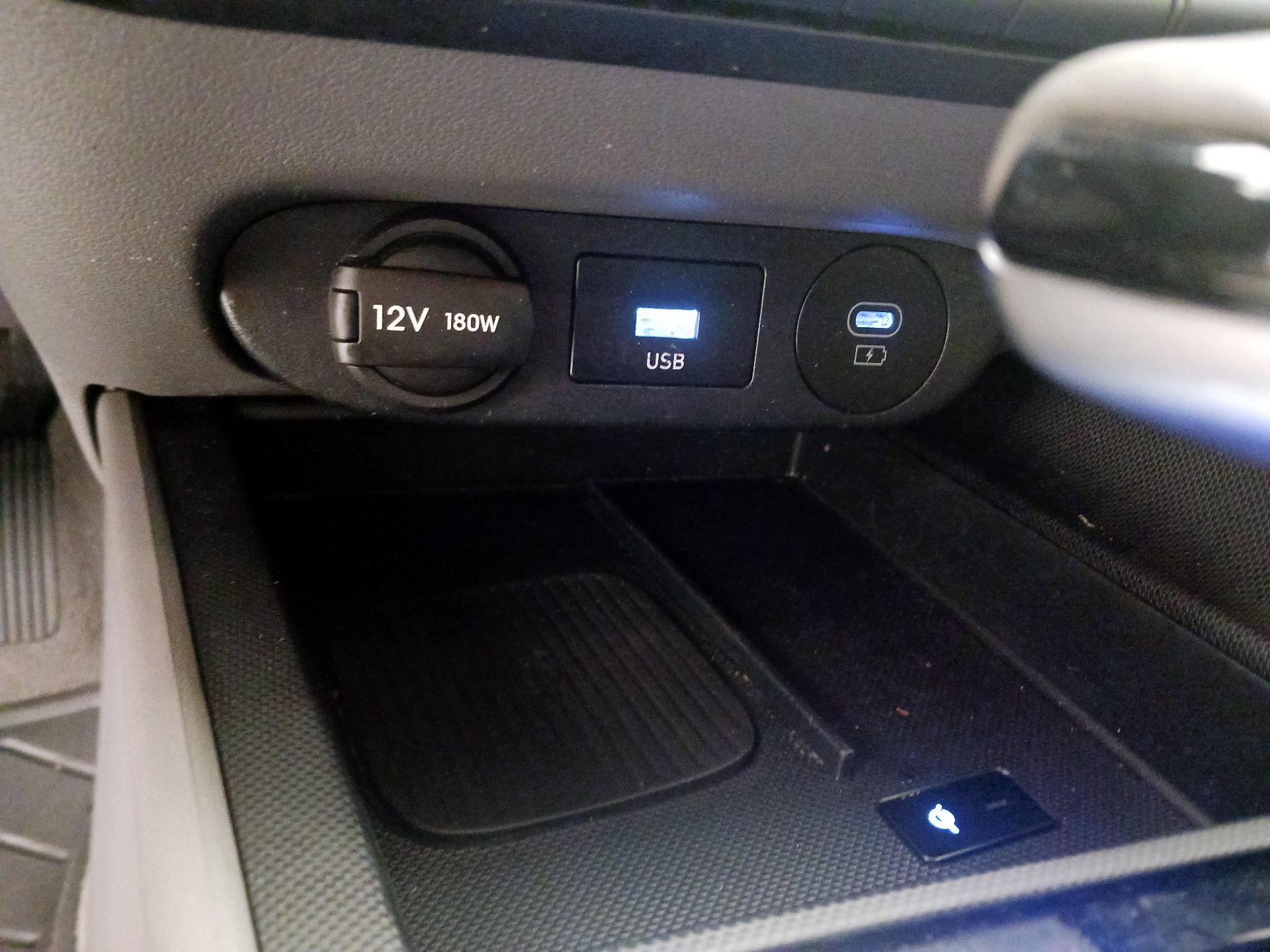 Thumbnail: 2025 Hyundai Elantra - 19