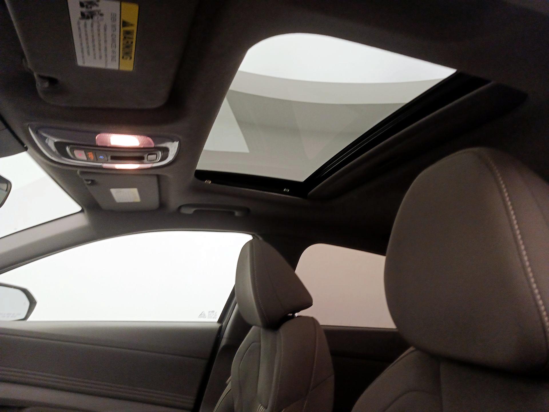 Thumbnail: 2025 Hyundai Elantra - 20