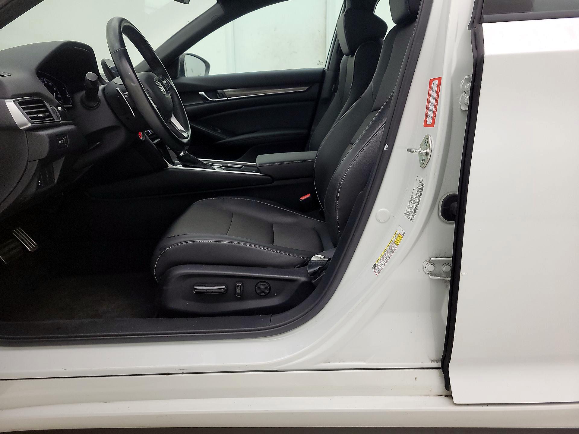 Thumbnail: 2022 Honda Accord - 11