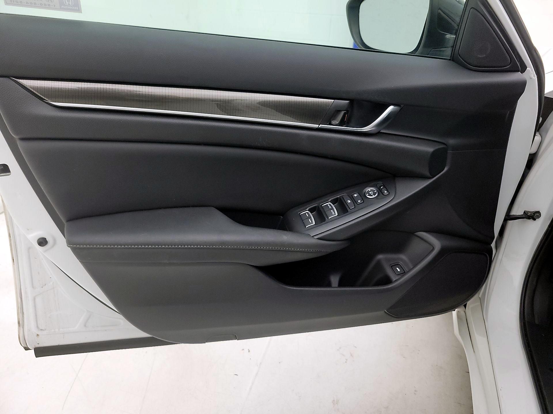 Thumbnail: 2022 Honda Accord - 12