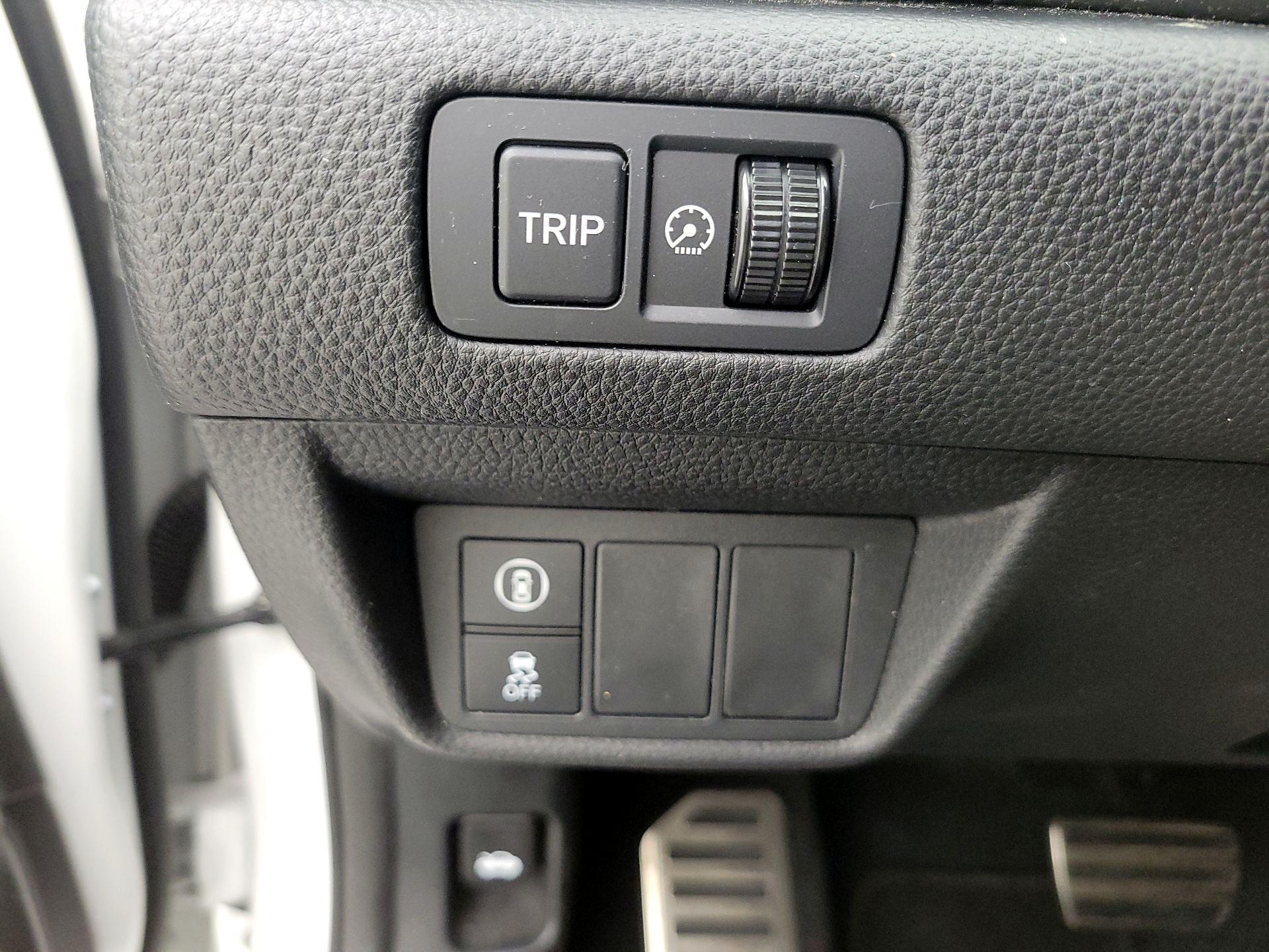 Thumbnail: 2022 Honda Accord - 13