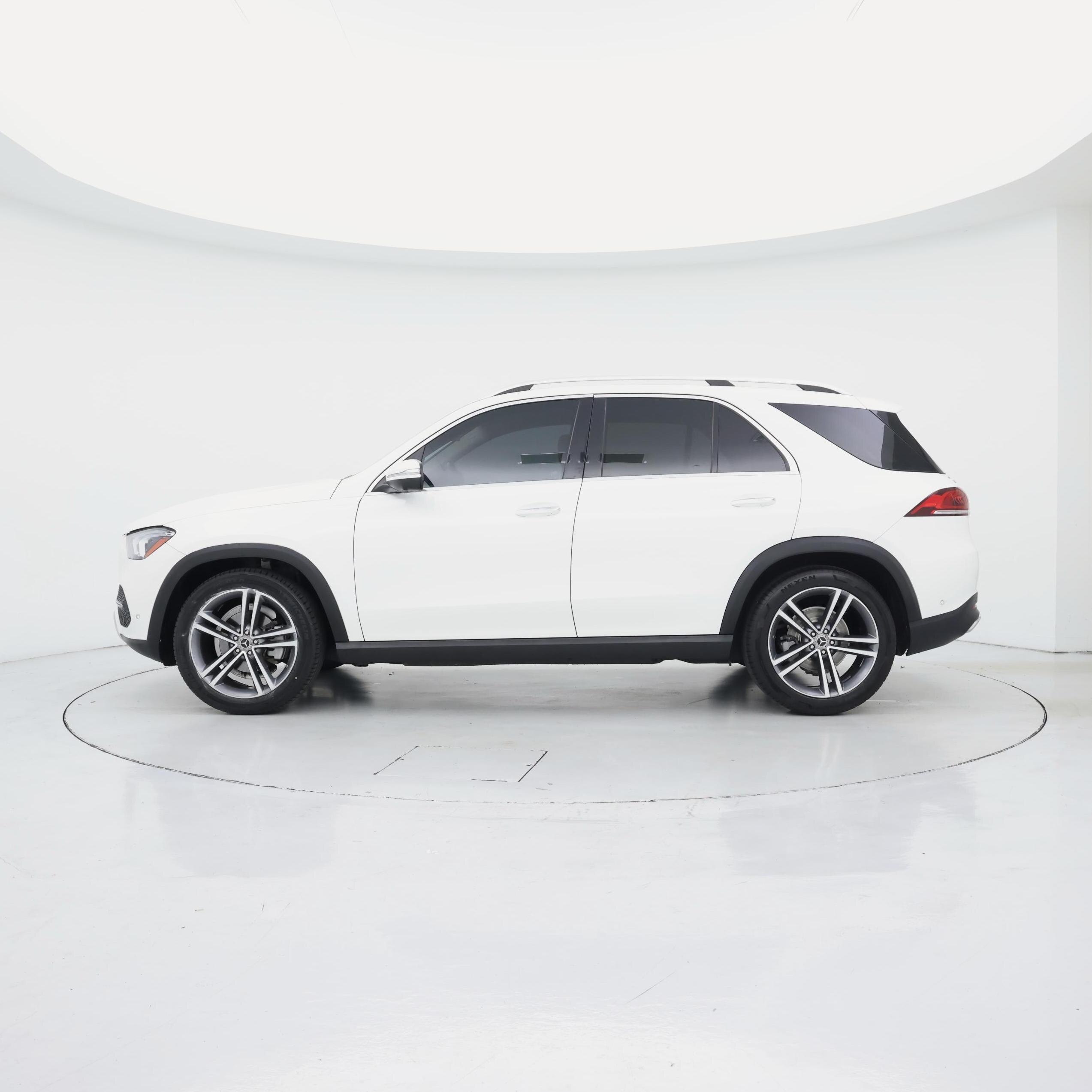 Thumbnail: 2021 Mercedes-Benz GLE - 3
