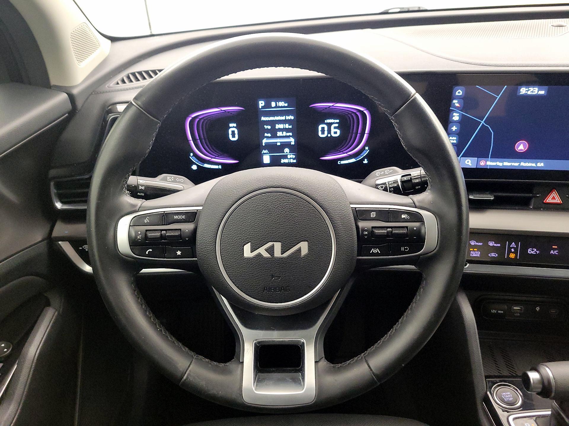 Thumbnail: 2023 Kia Sportage - 10