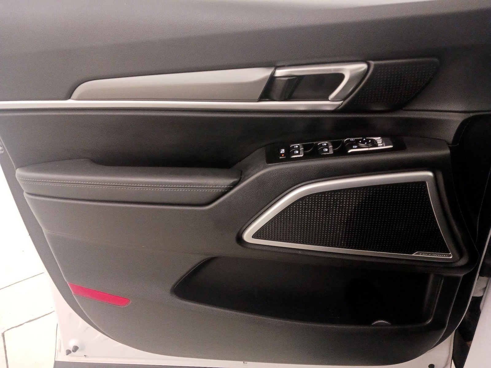2022 Kia Telluride S - Photo 13