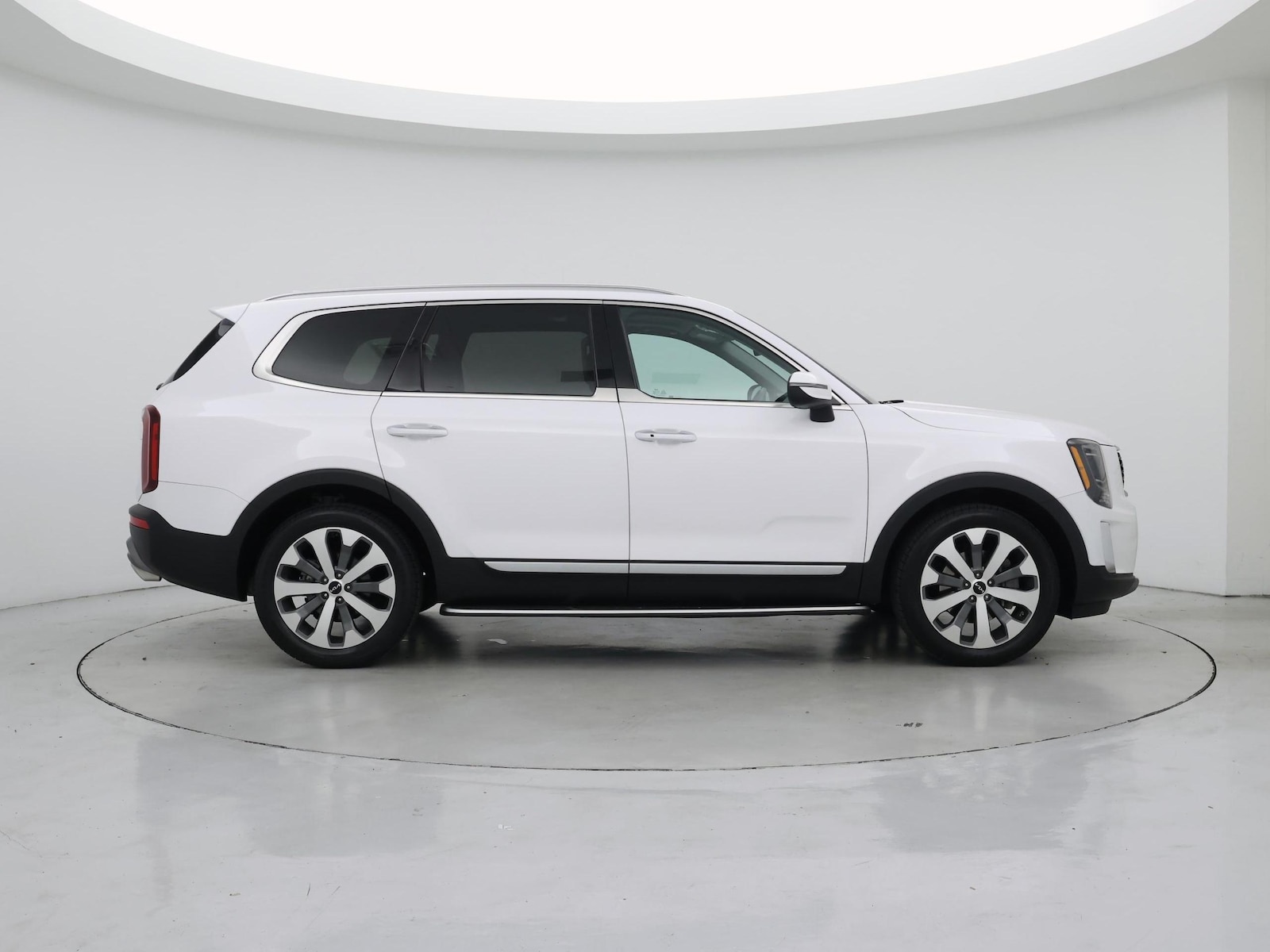 2022 Kia Telluride S - Photo 8